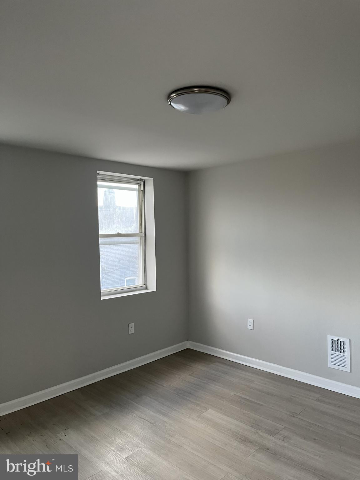 WASHINGTON VILLAGE - Residential Lease