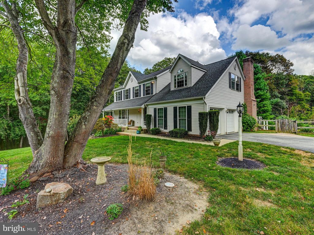 Photo of 18909 - A Middletown Road, PARKTON, MD 21120 (MLS # MDBC2139028)