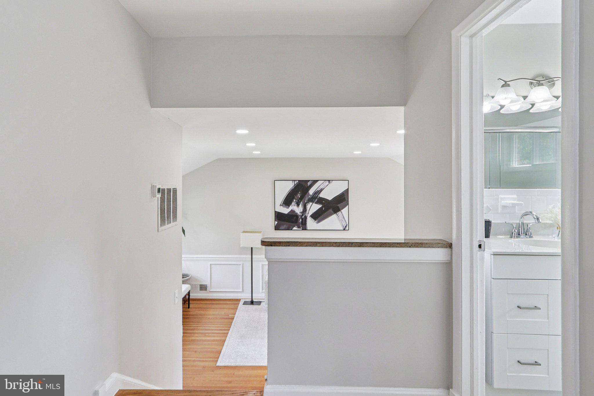 ROLLING RIDGE - Residential