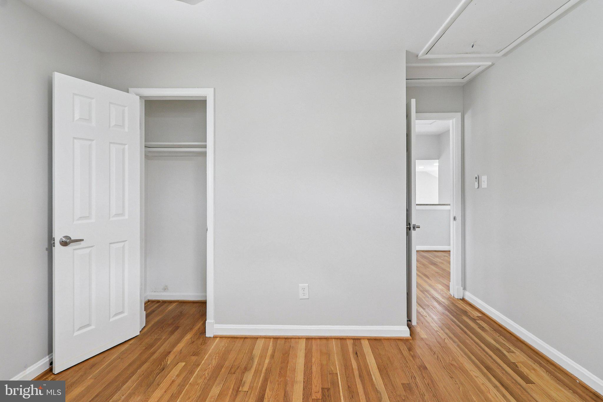 ROLLING RIDGE - Residential