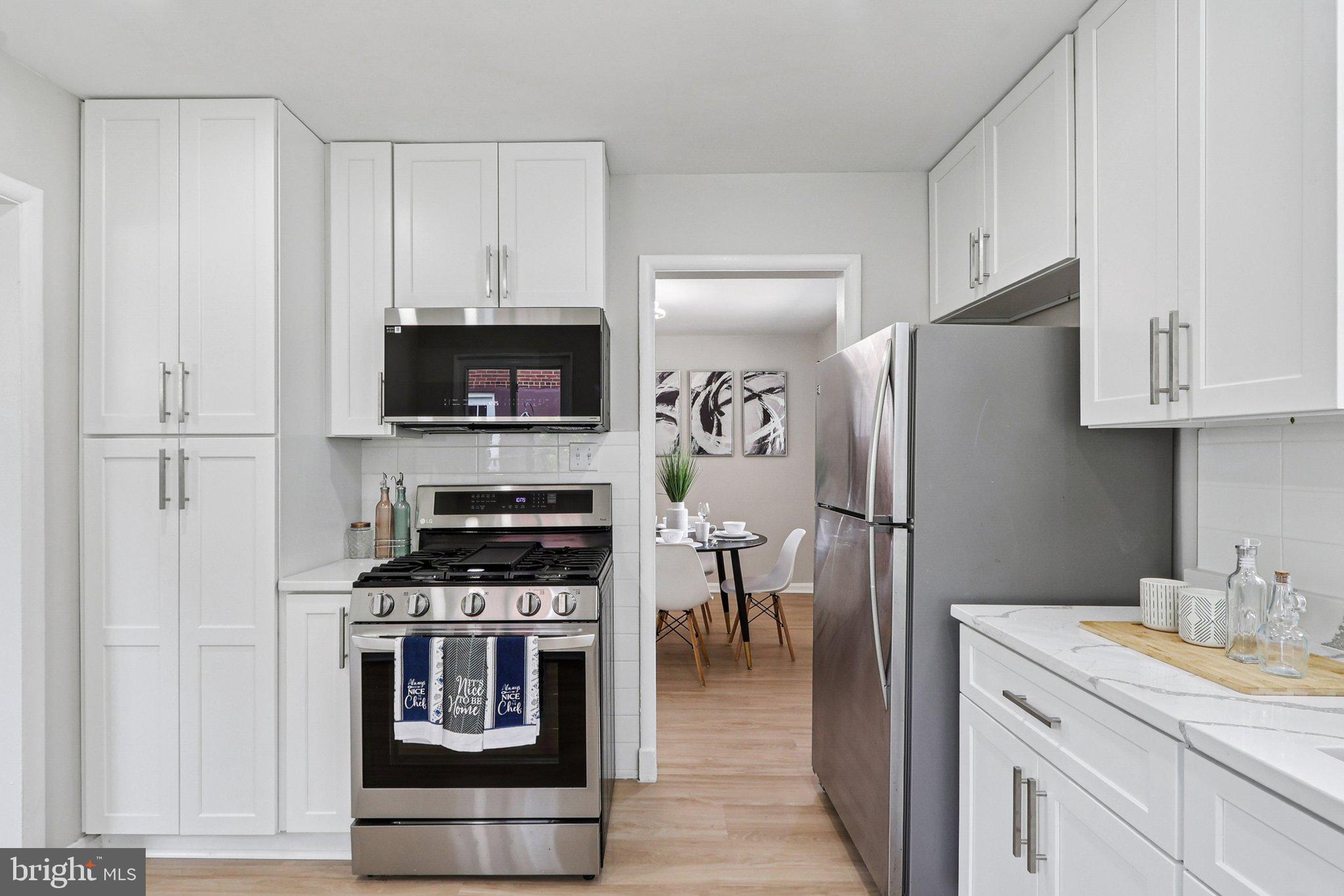 ROLLING RIDGE - Residential