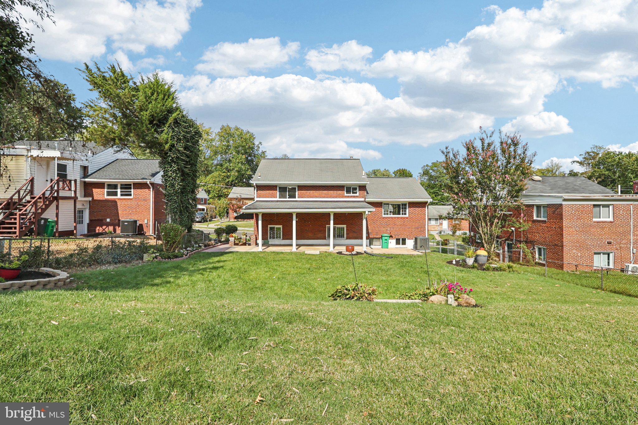 ROLLING RIDGE - Residential