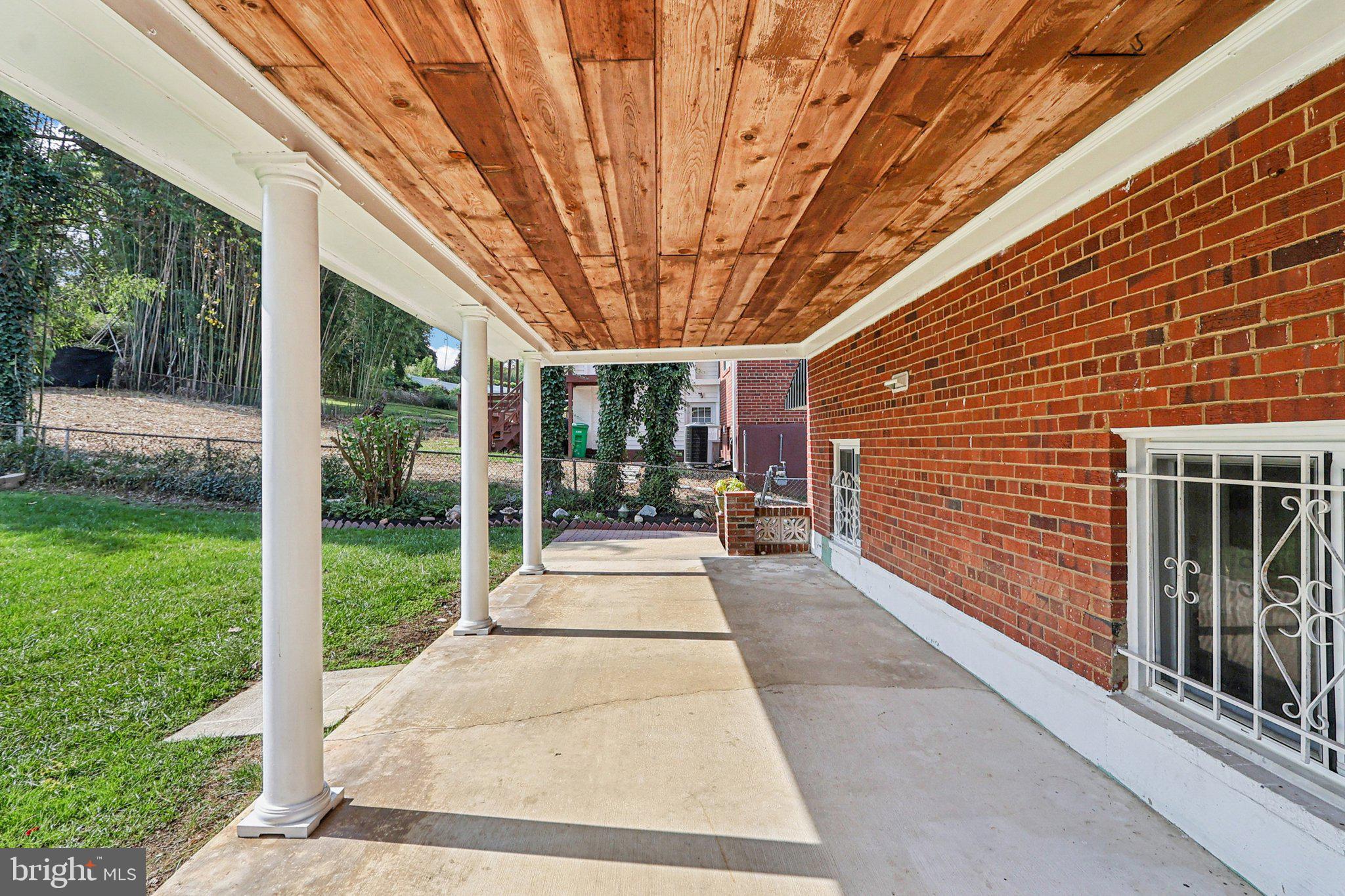 ROLLING RIDGE - Residential