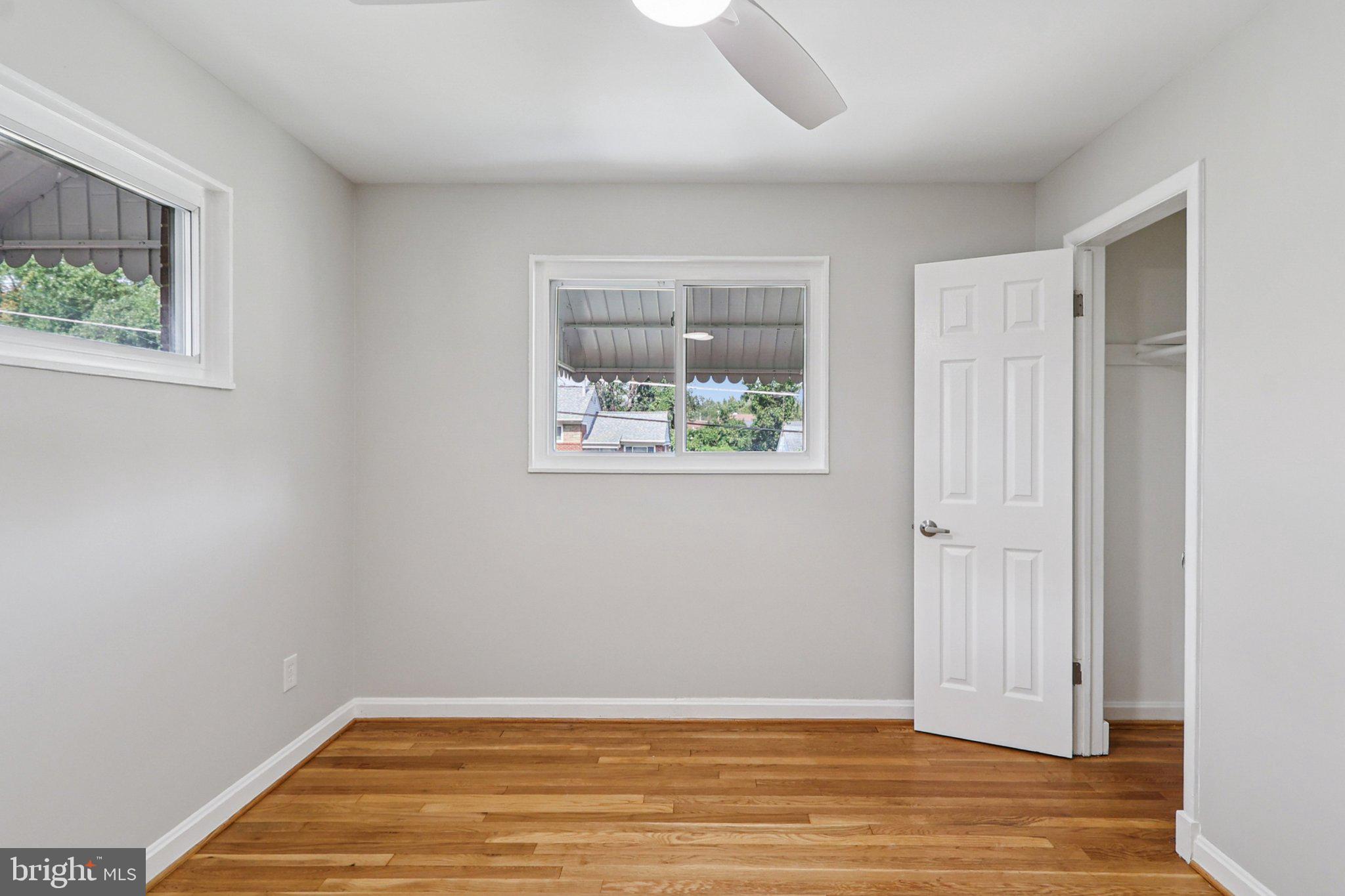 ROLLING RIDGE - Residential