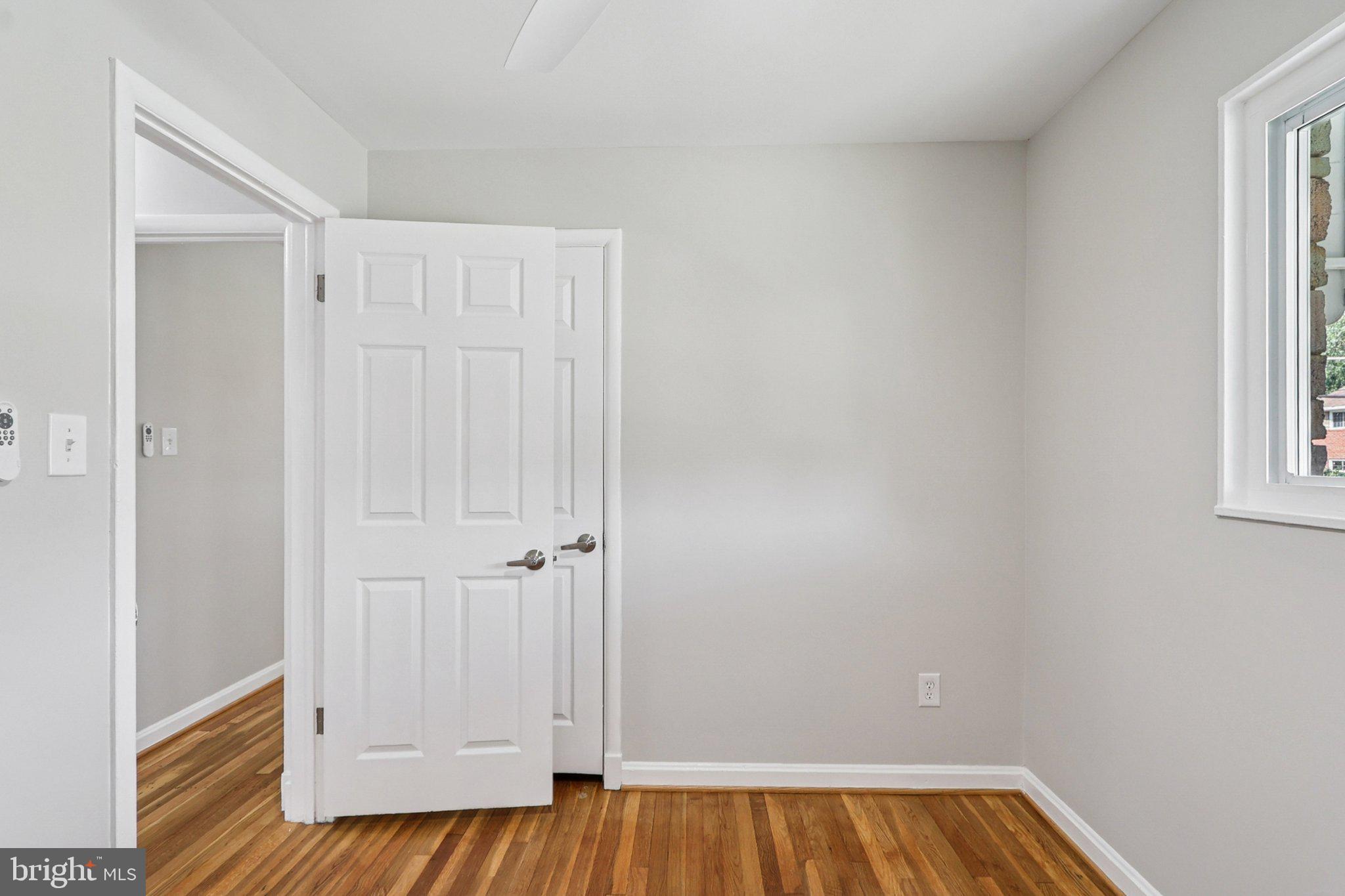 ROLLING RIDGE - Residential