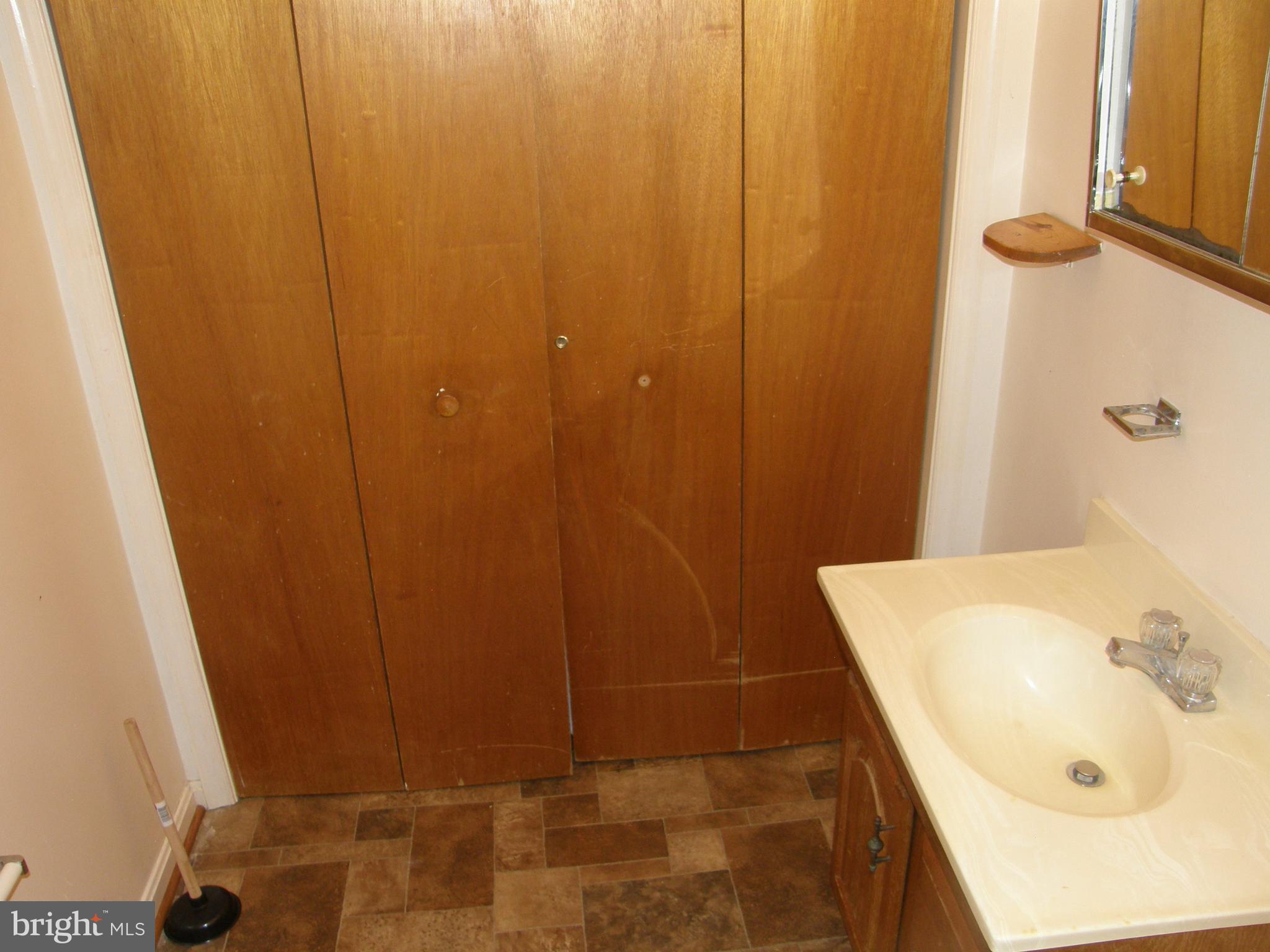 SPRING VALLEY - Residential