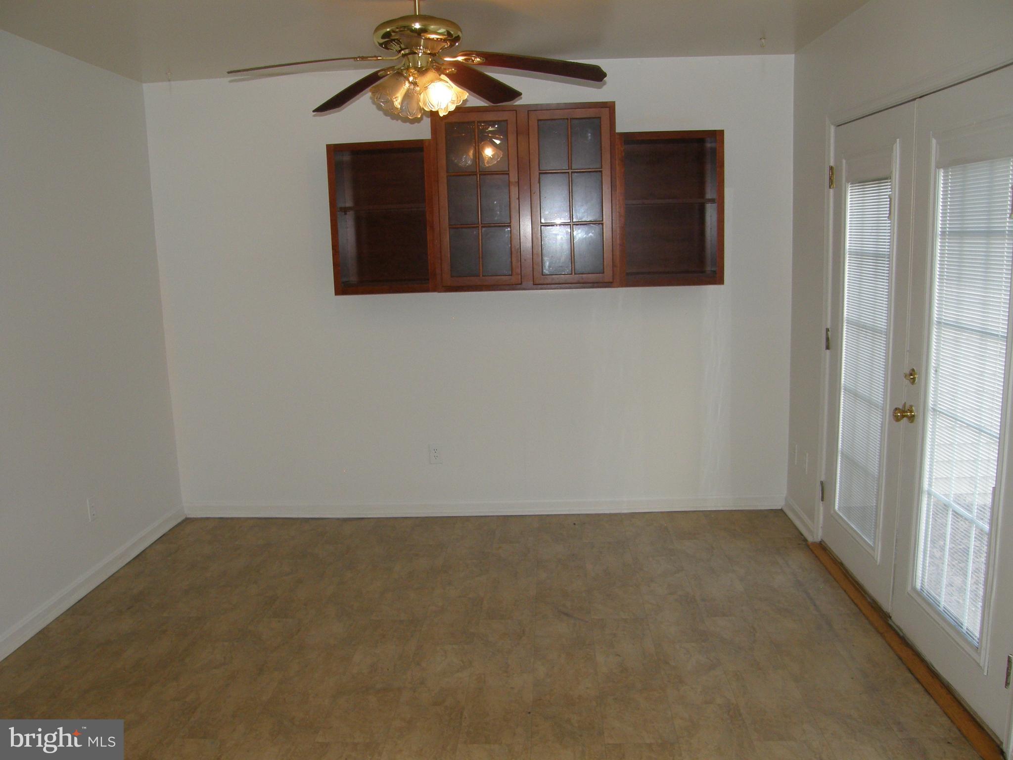 SPRING VALLEY - Residential