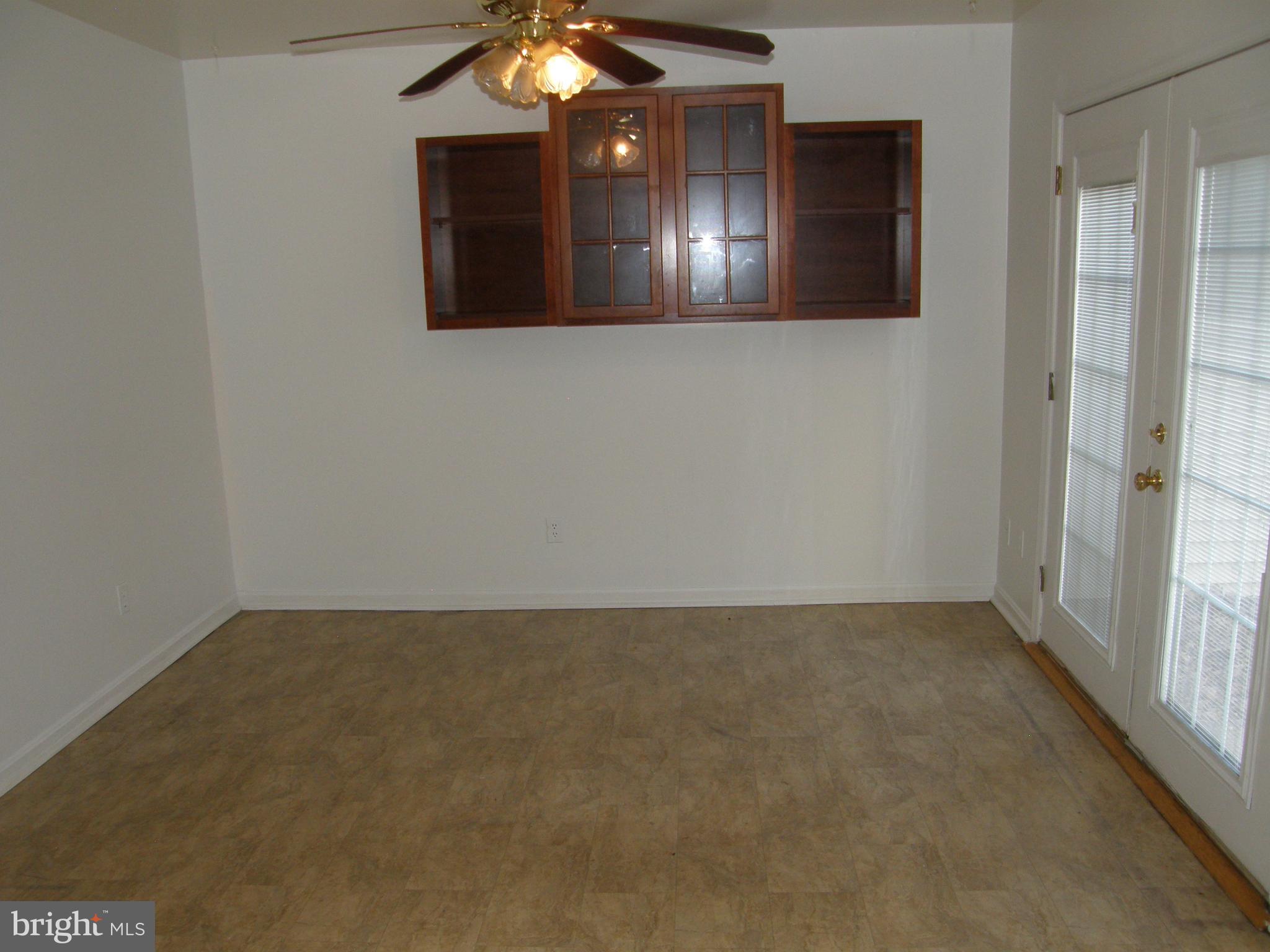 SPRING VALLEY - Residential