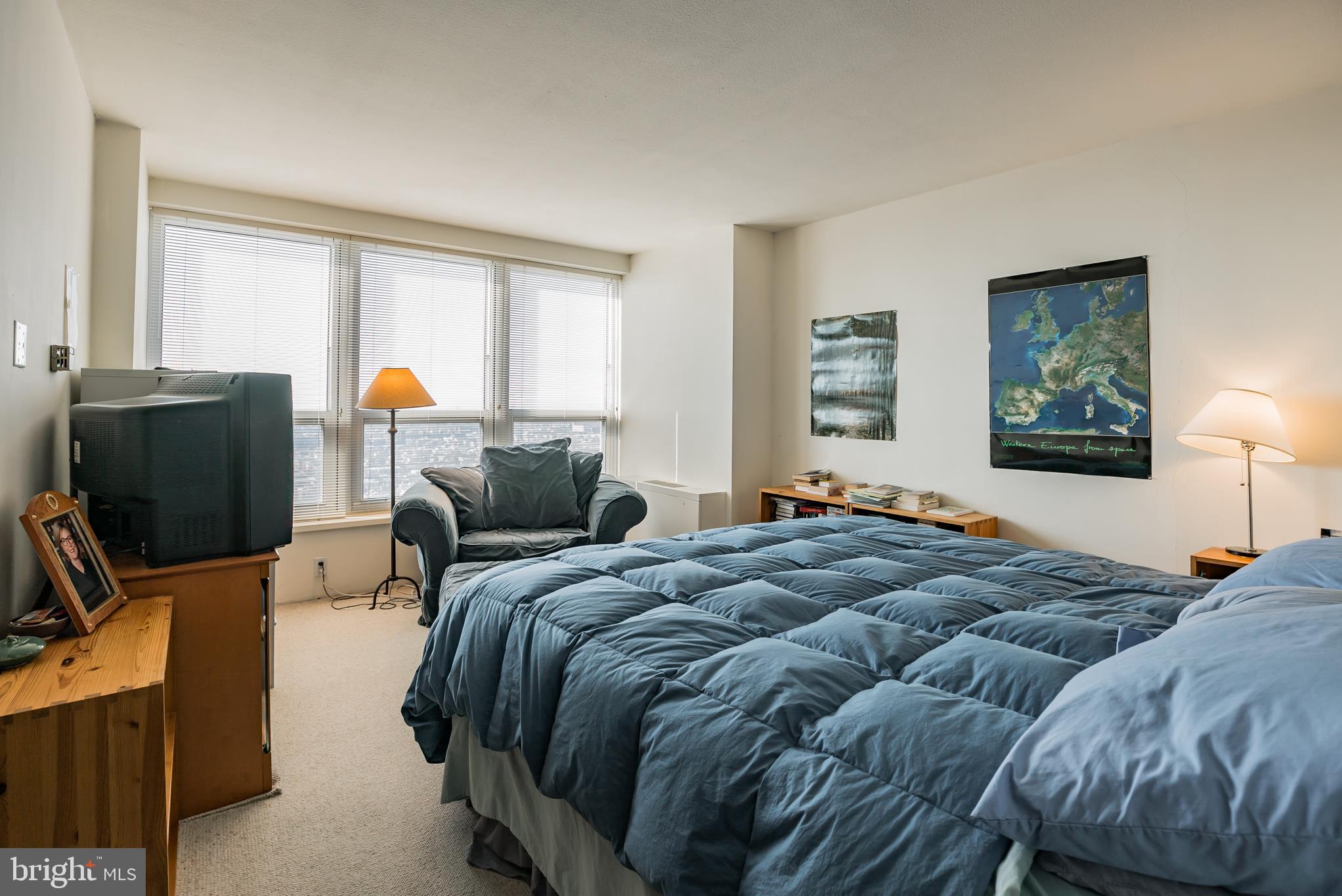 RITTENHOUSE SQUARE - Residential Lease