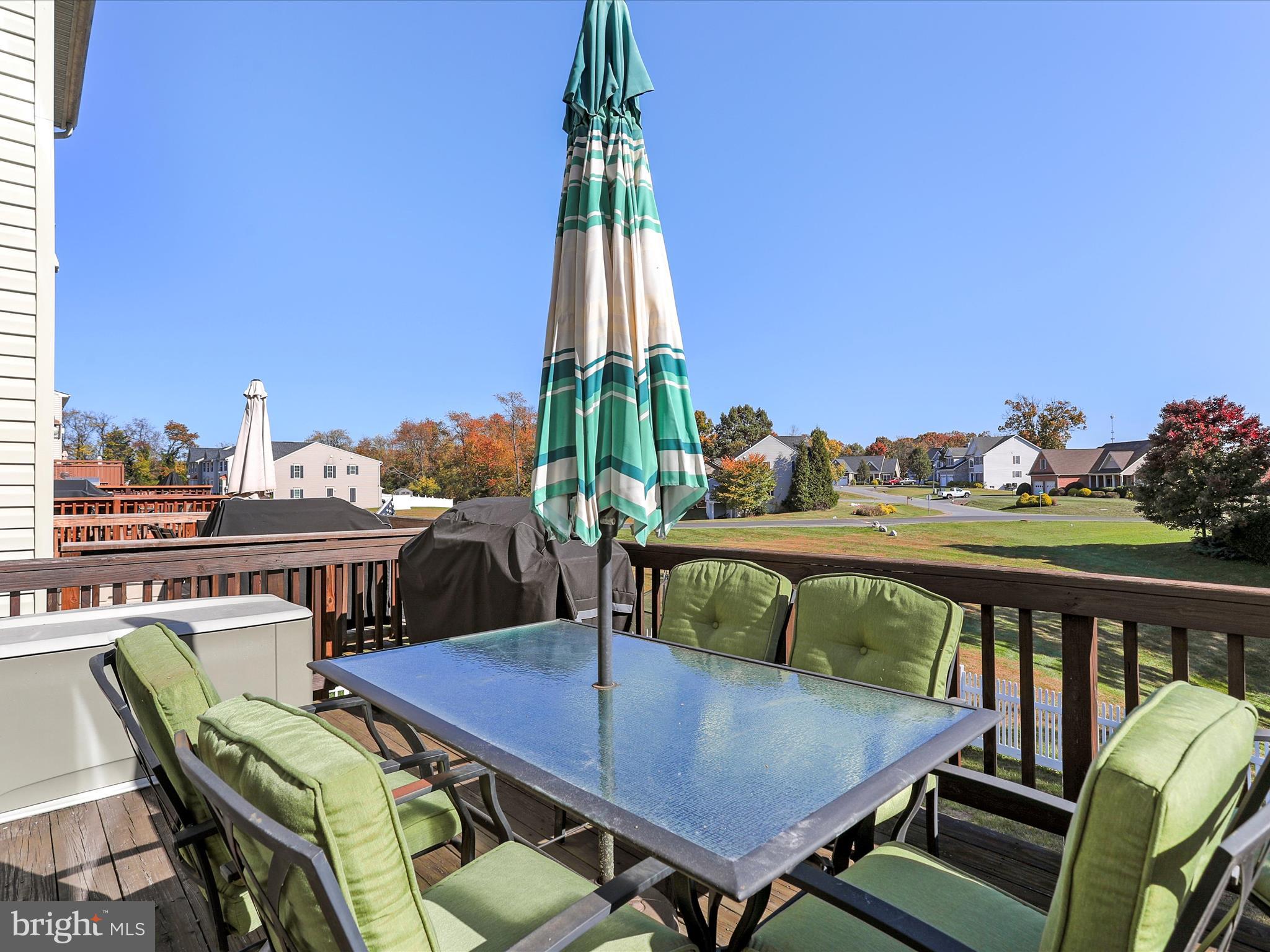 BROOKFIELD - Residential