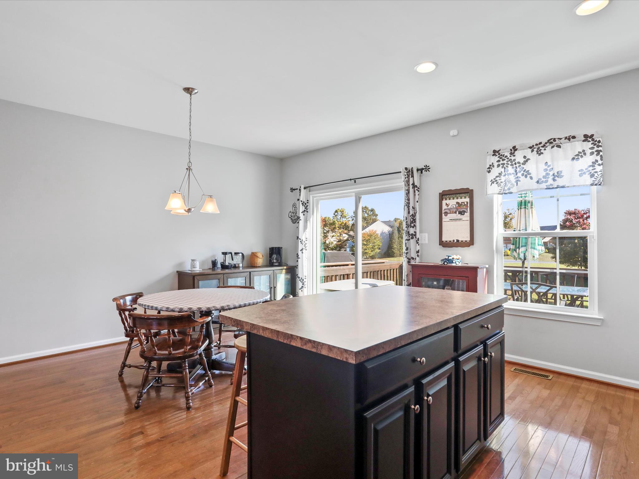 BROOKFIELD - Residential