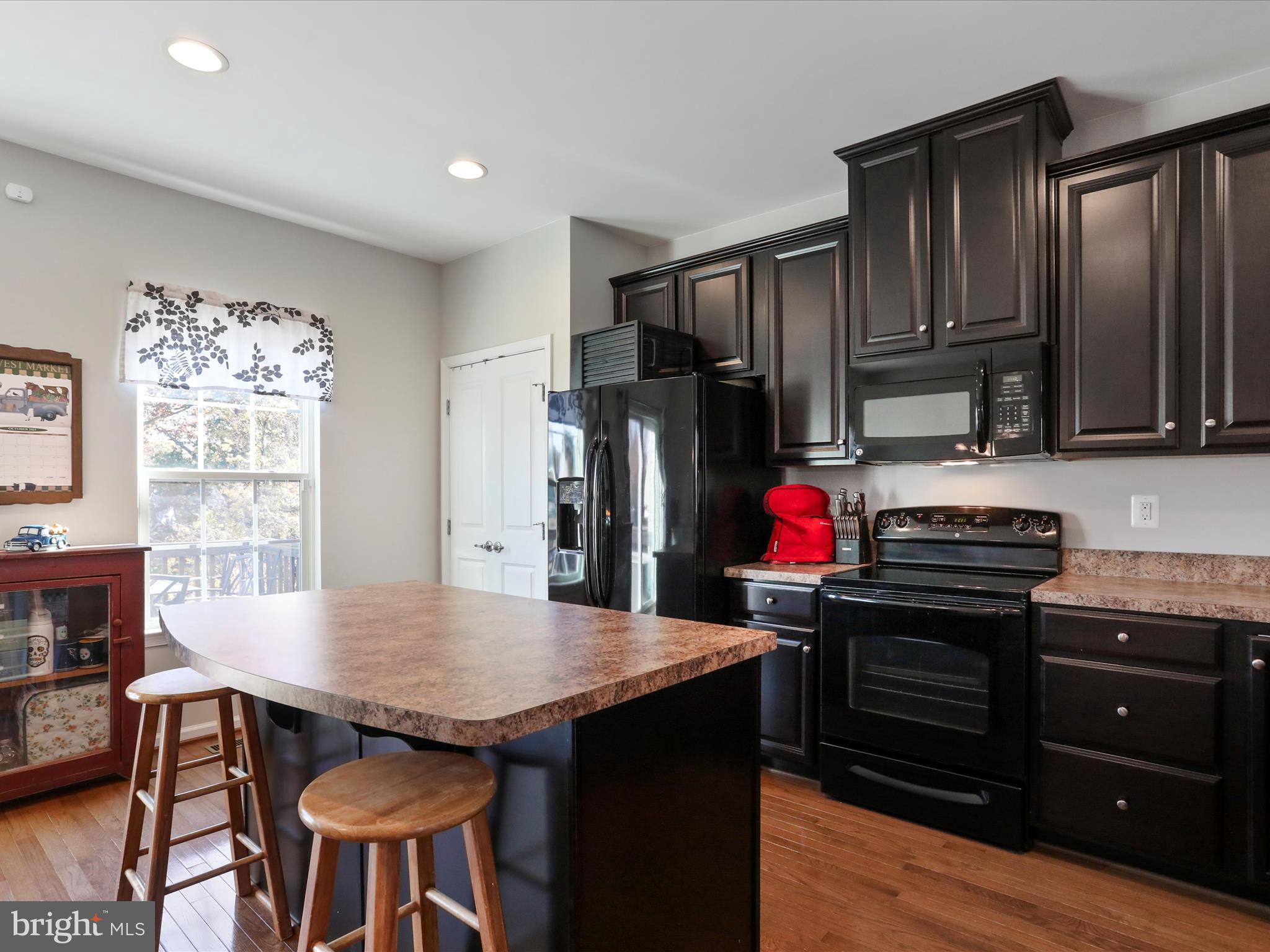 BROOKFIELD - Residential