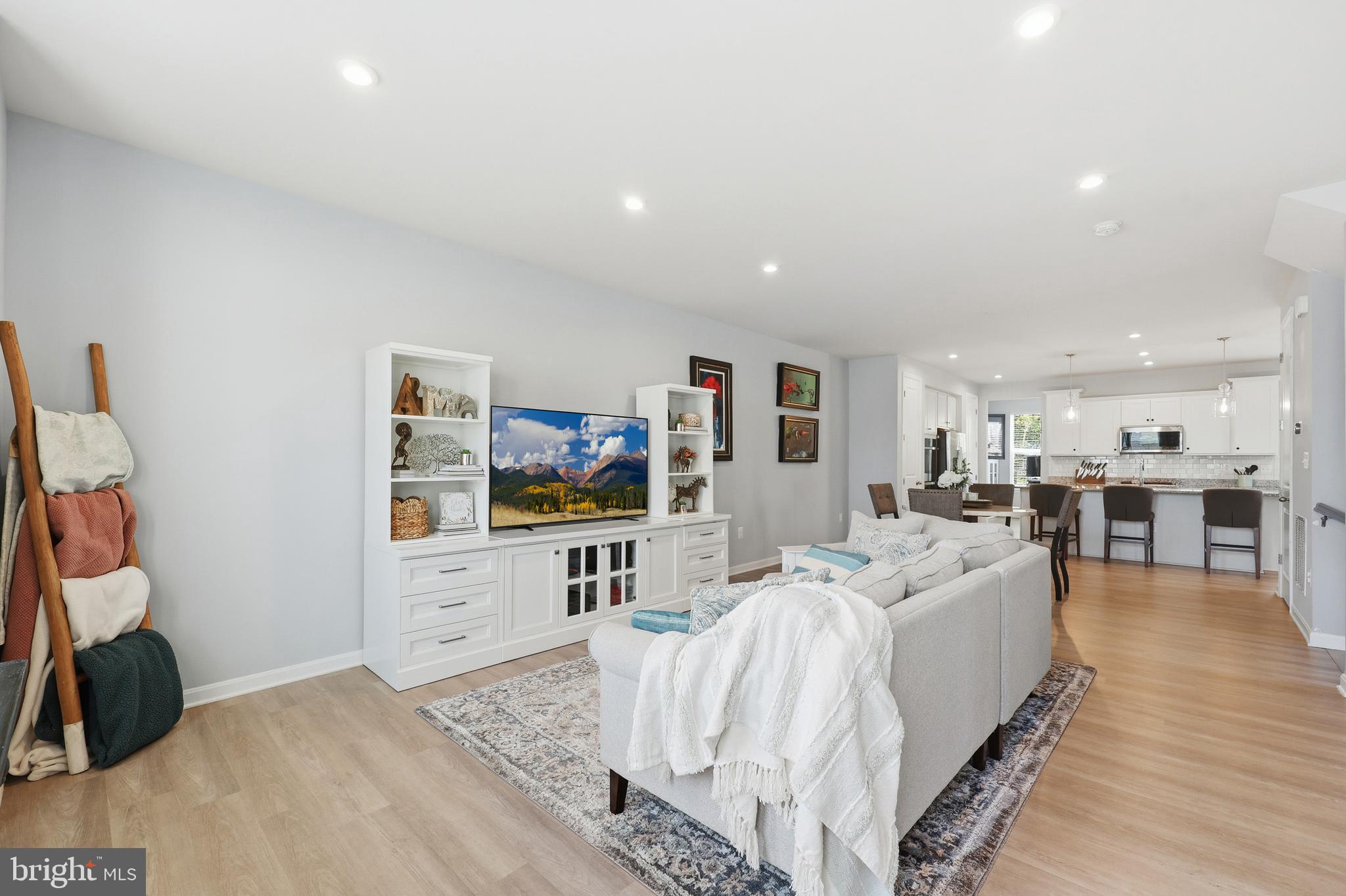 18319 SUMMIT POINTE DRIVE