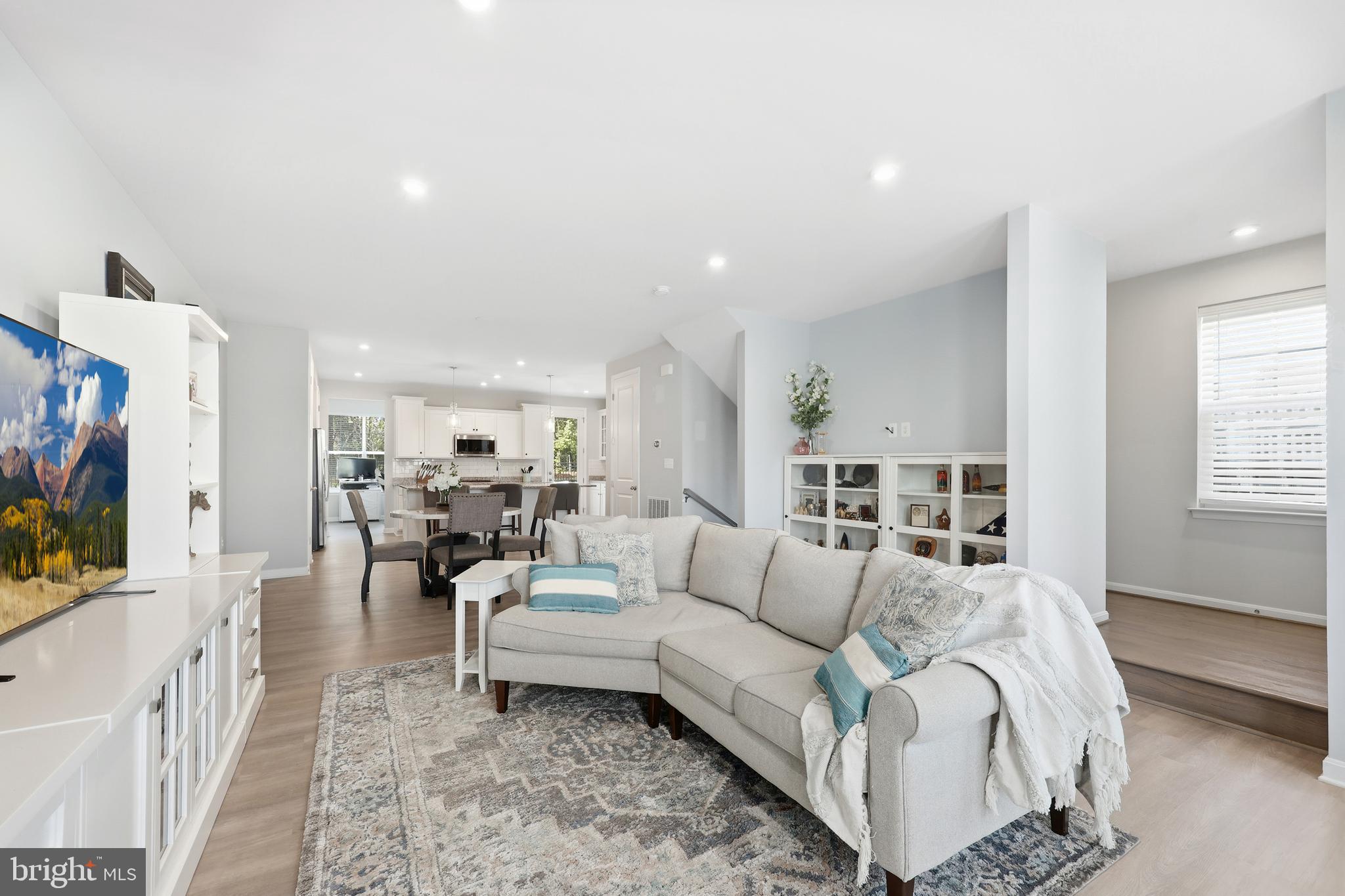 18319 SUMMIT POINTE DRIVE