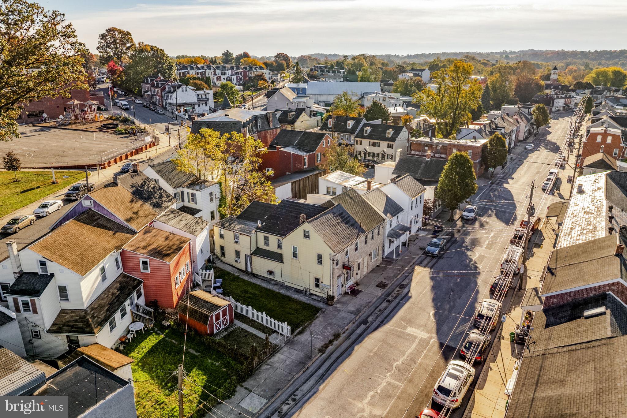 27 & 29 S 5TH STREET