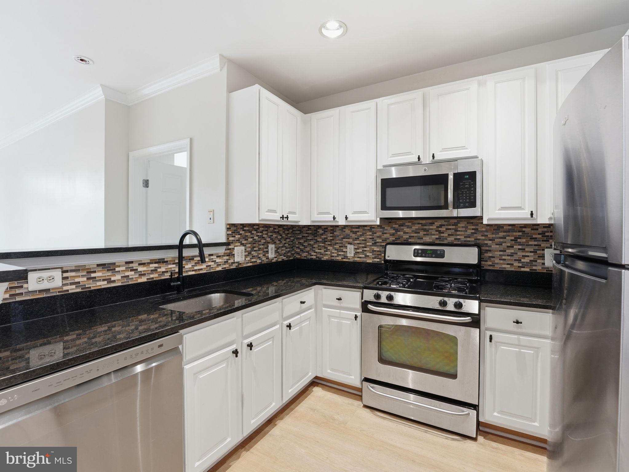 2301 25TH STREET S 4-301