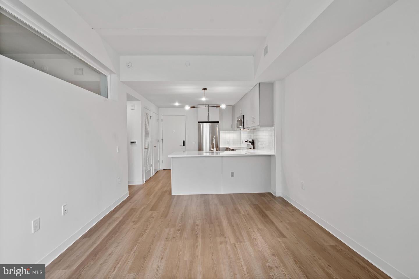 569 N 5TH STREET 921