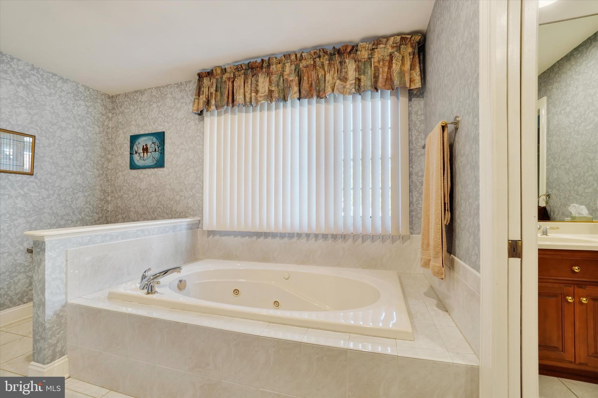 HEPPLEWHITE ESTATES - Residential