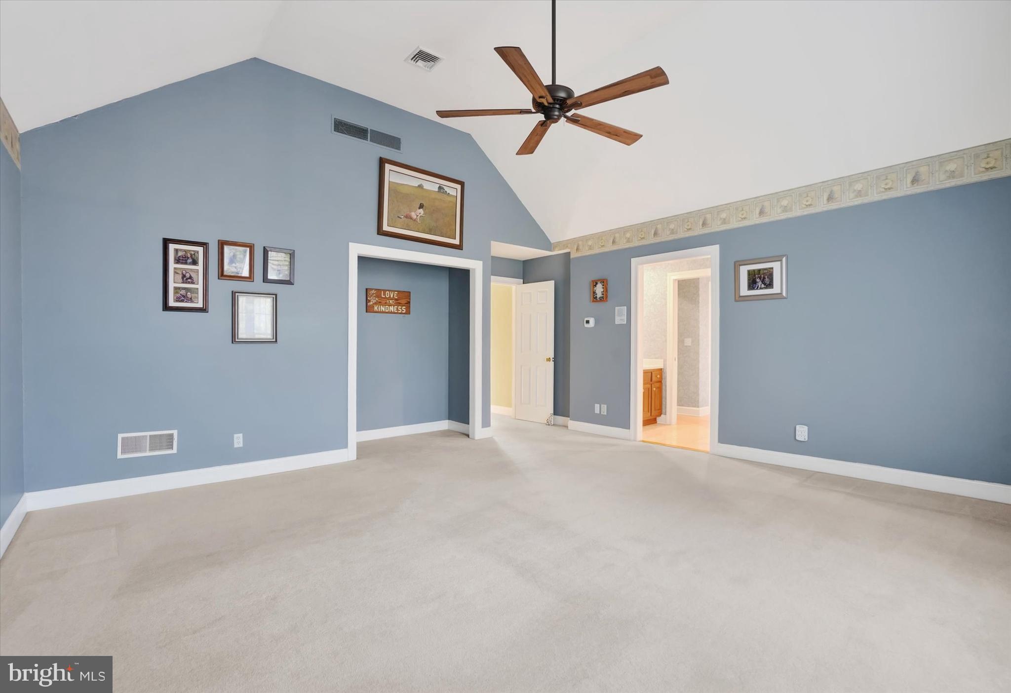 HEPPLEWHITE ESTATES - Residential