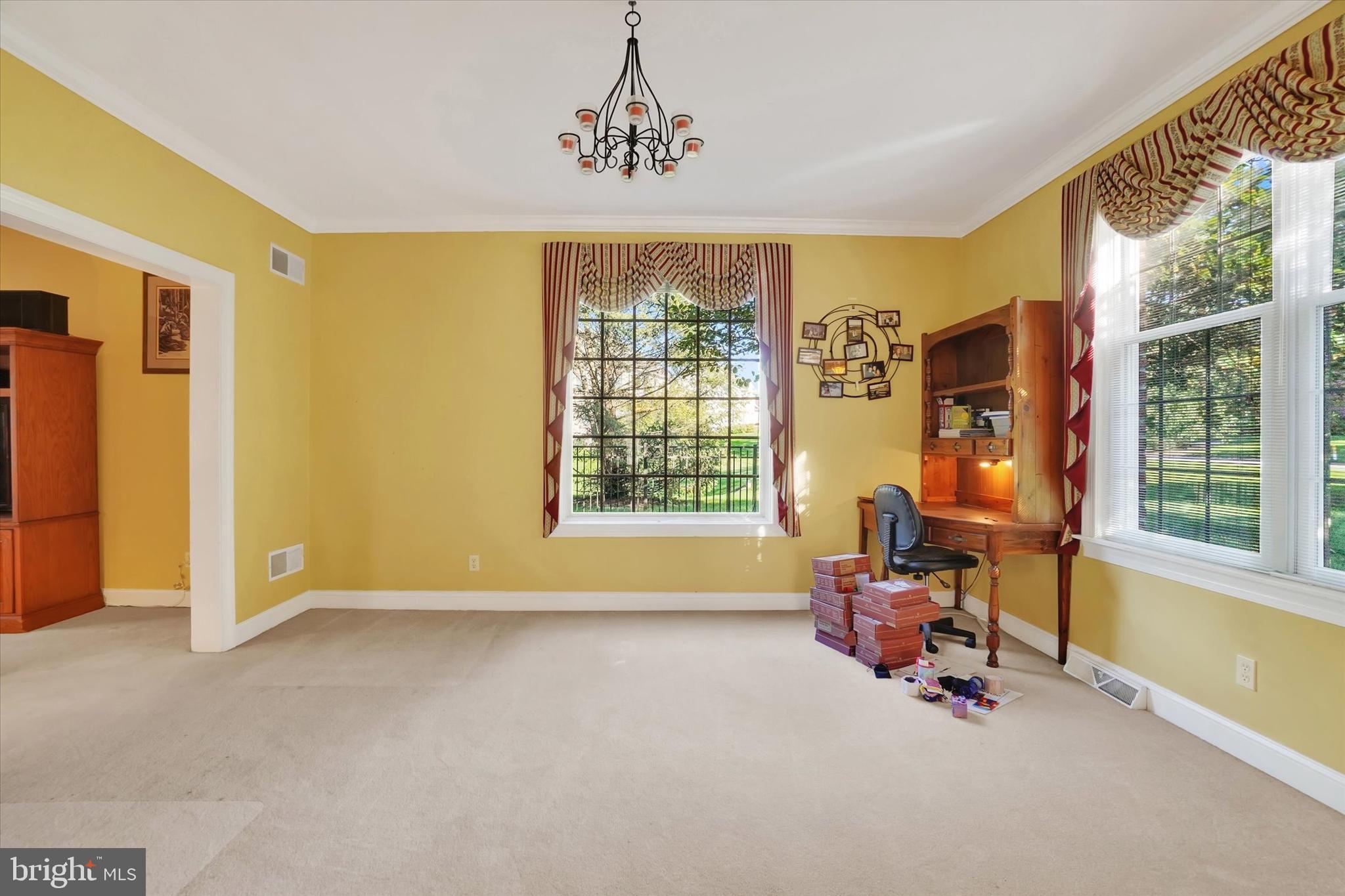 HEPPLEWHITE ESTATES - Residential