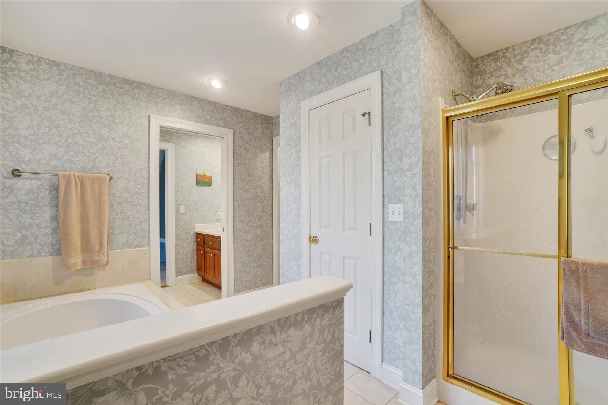 HEPPLEWHITE ESTATES - Residential