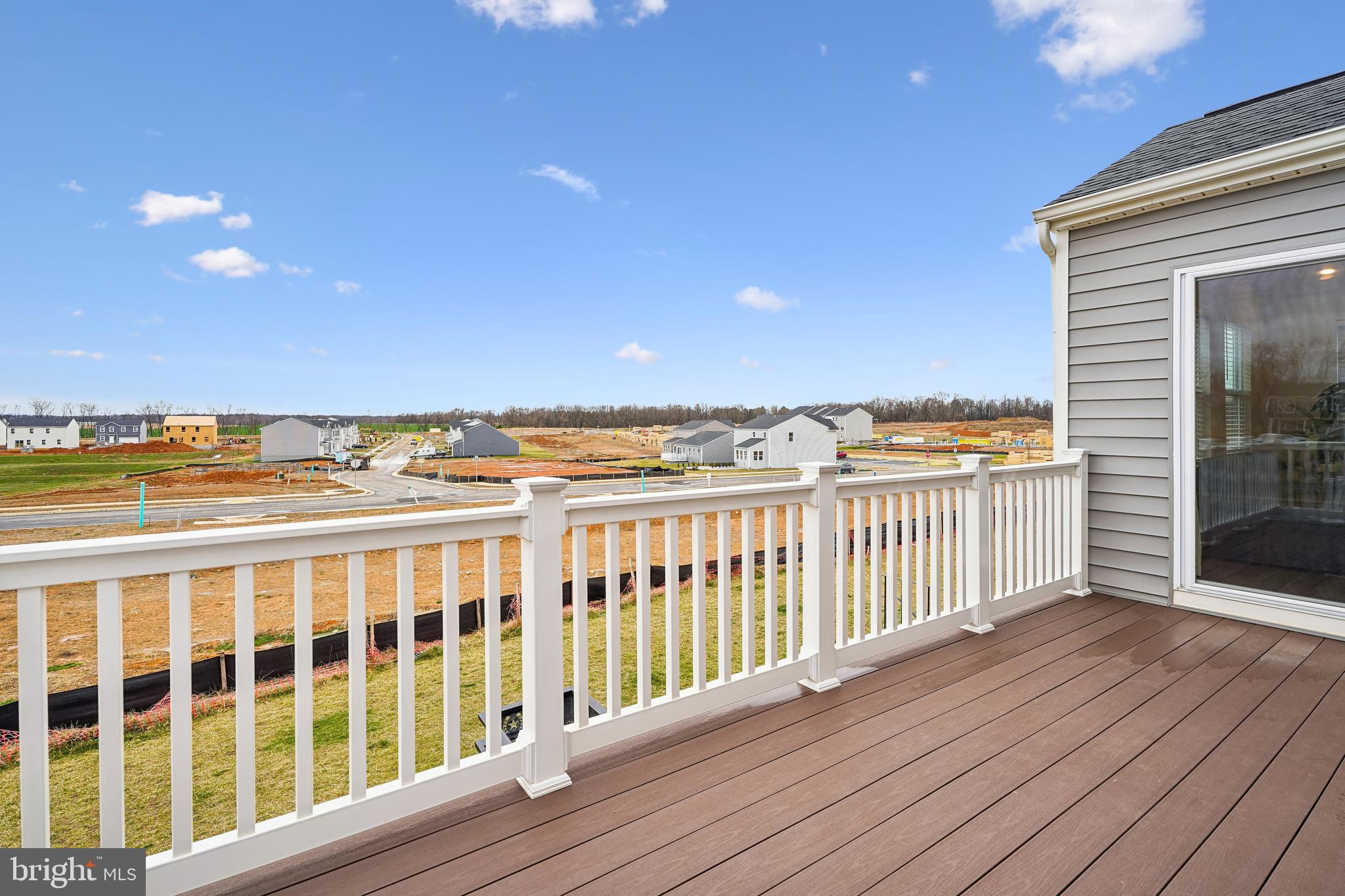 HUNTWELL WEST - Residential