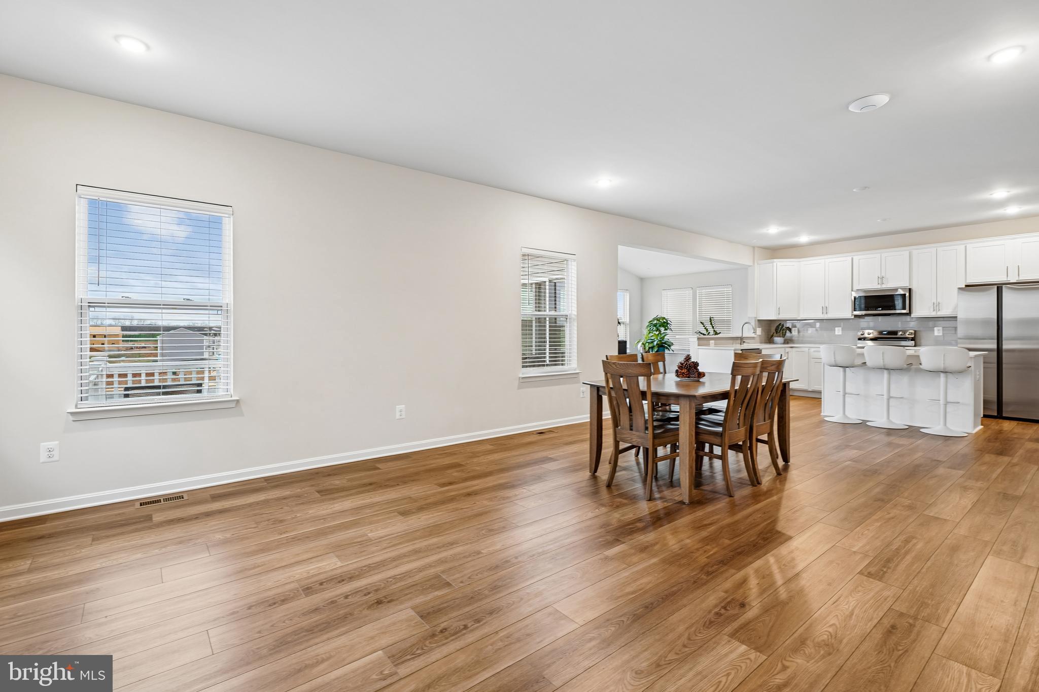 HUNTWELL WEST - Residential