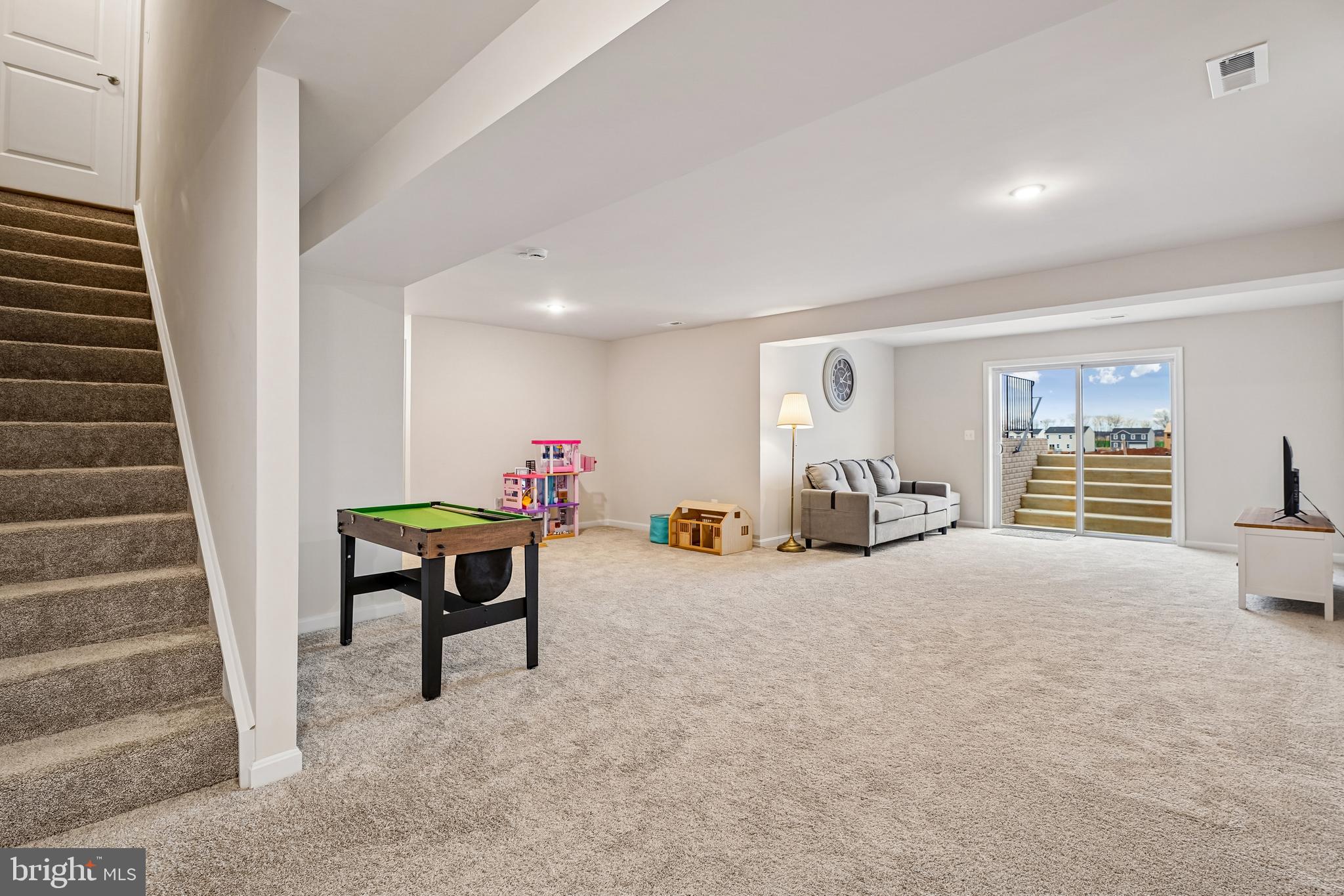 HUNTWELL WEST - Residential