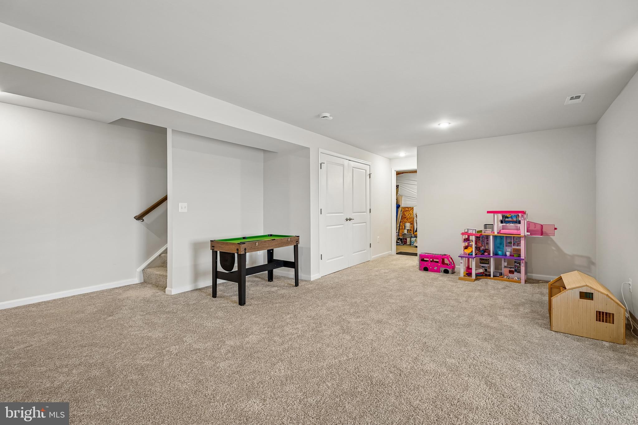 HUNTWELL WEST - Residential