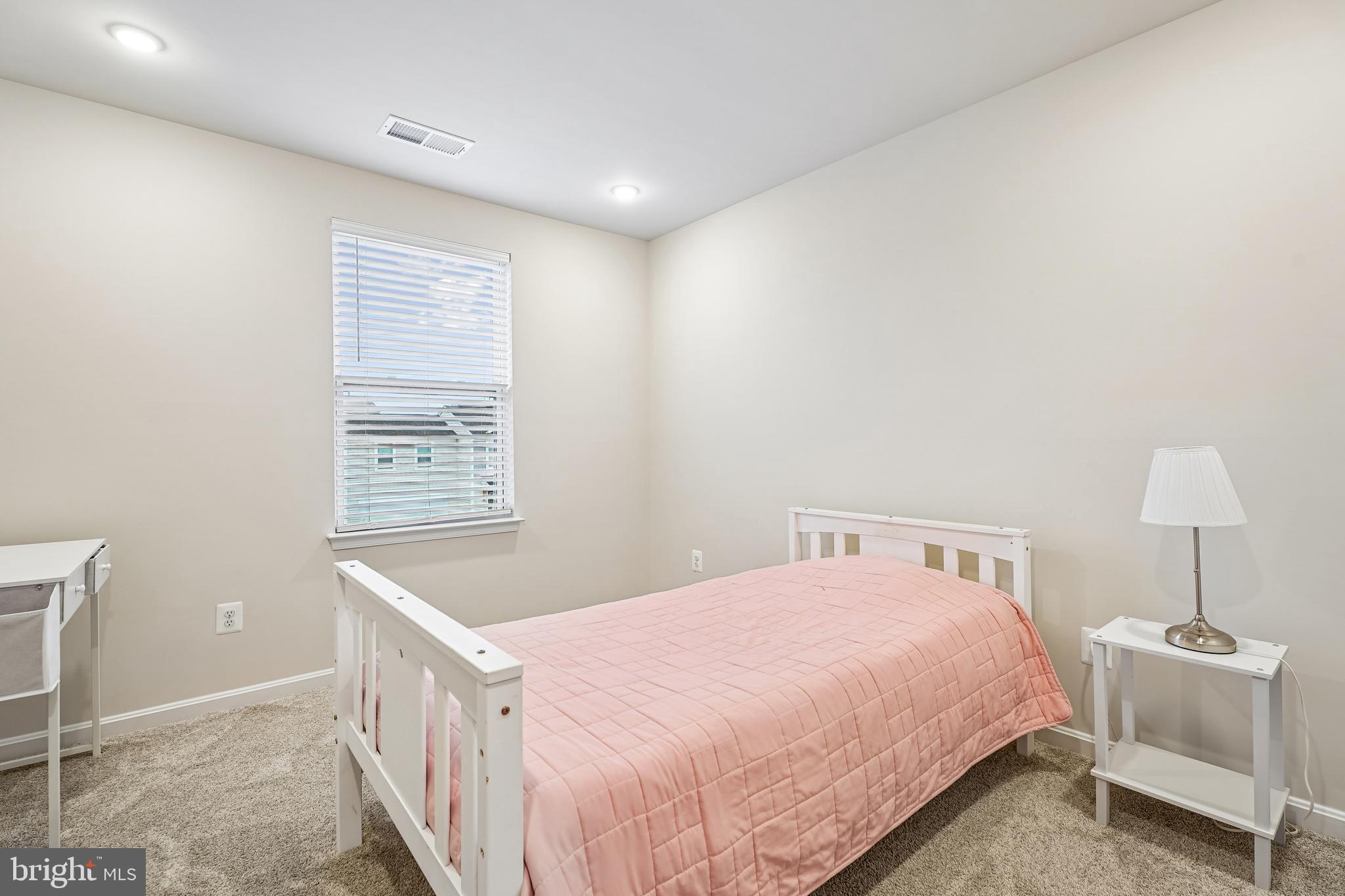 HUNTWELL WEST - Residential