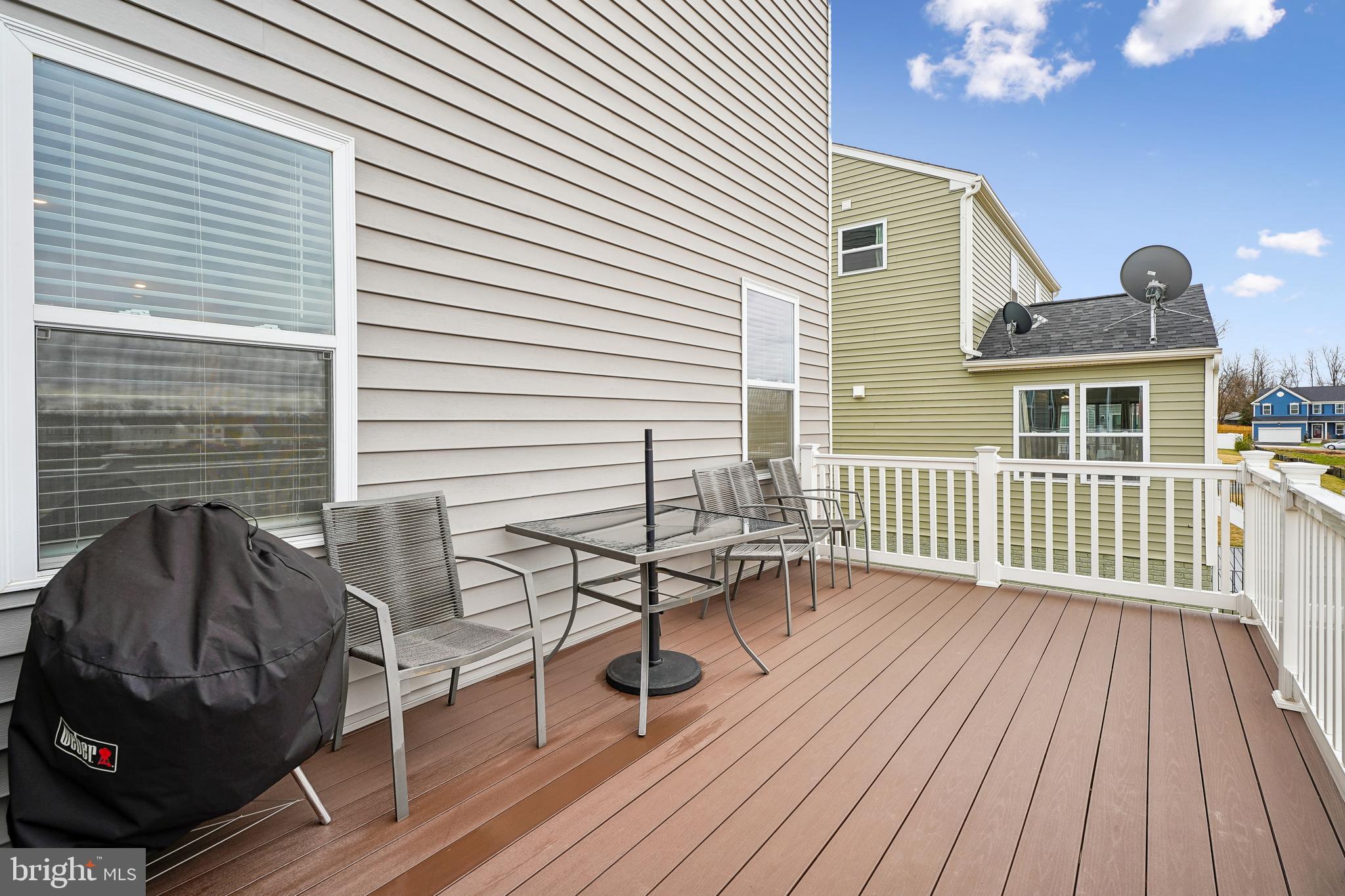 HUNTWELL WEST - Residential