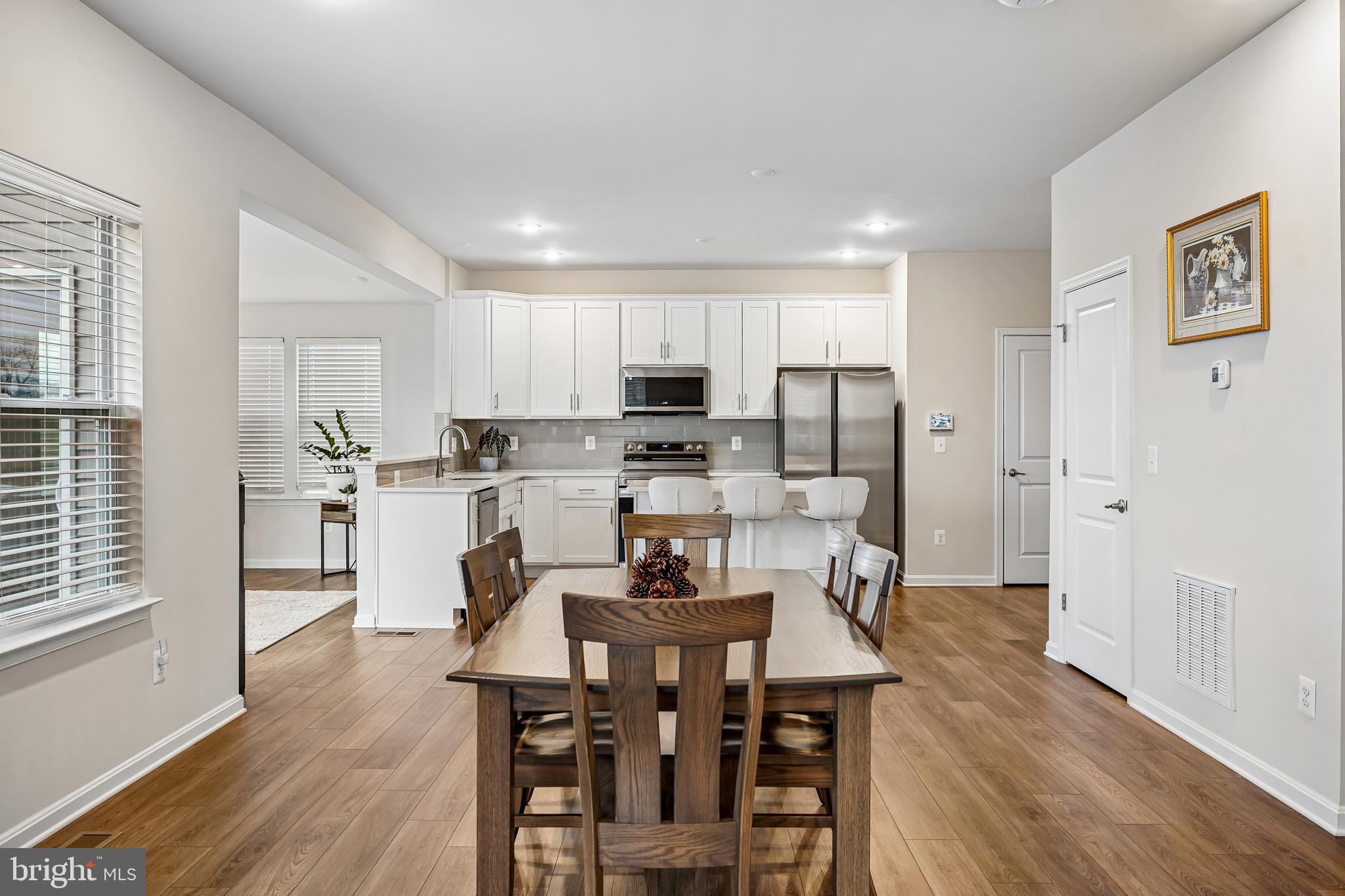 HUNTWELL WEST - Residential