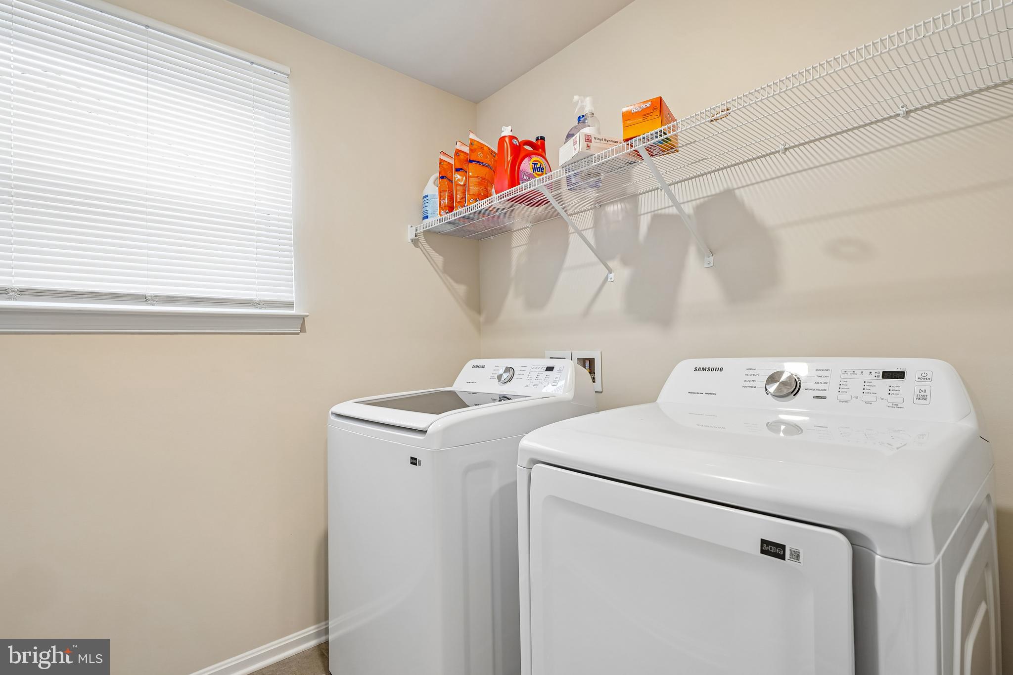 HUNTWELL WEST - Residential