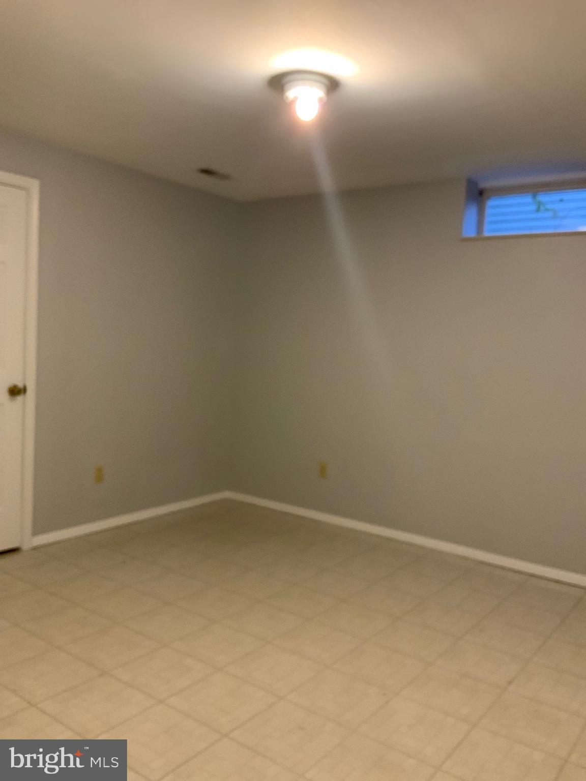 FAIRFAX CLUB ESTATES - Residential