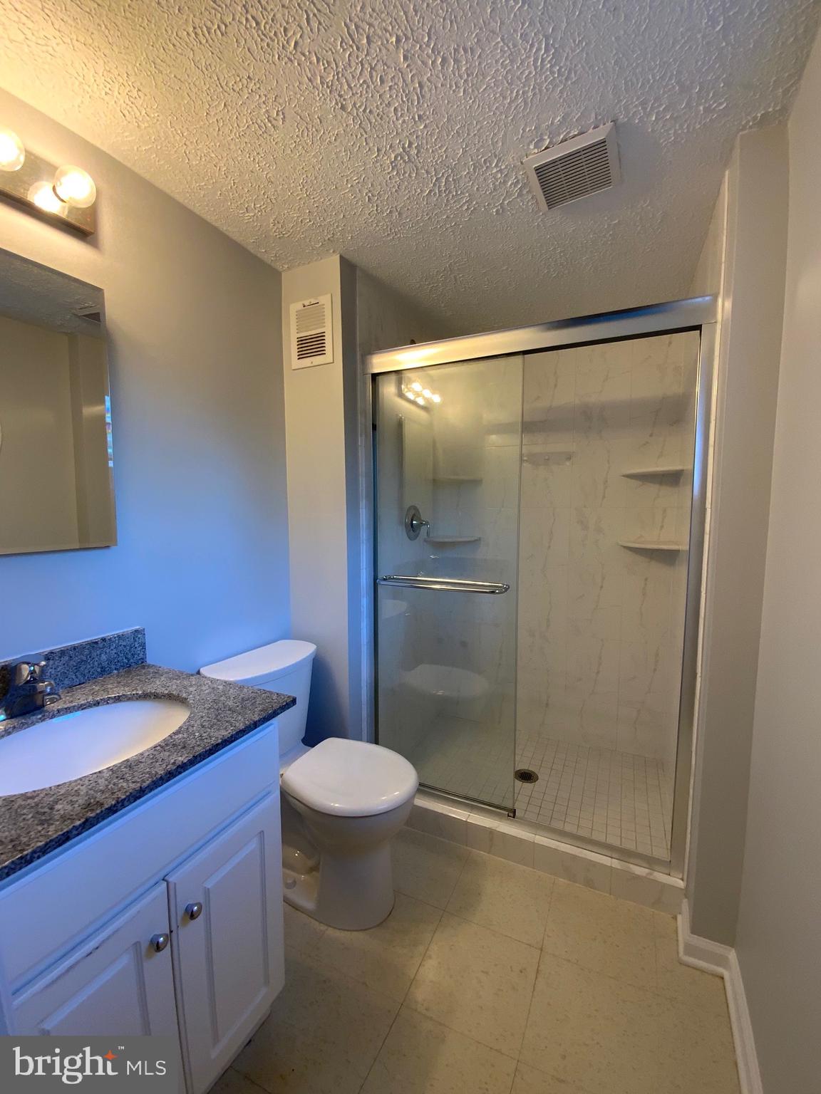 FAIRFAX CLUB ESTATES - Residential