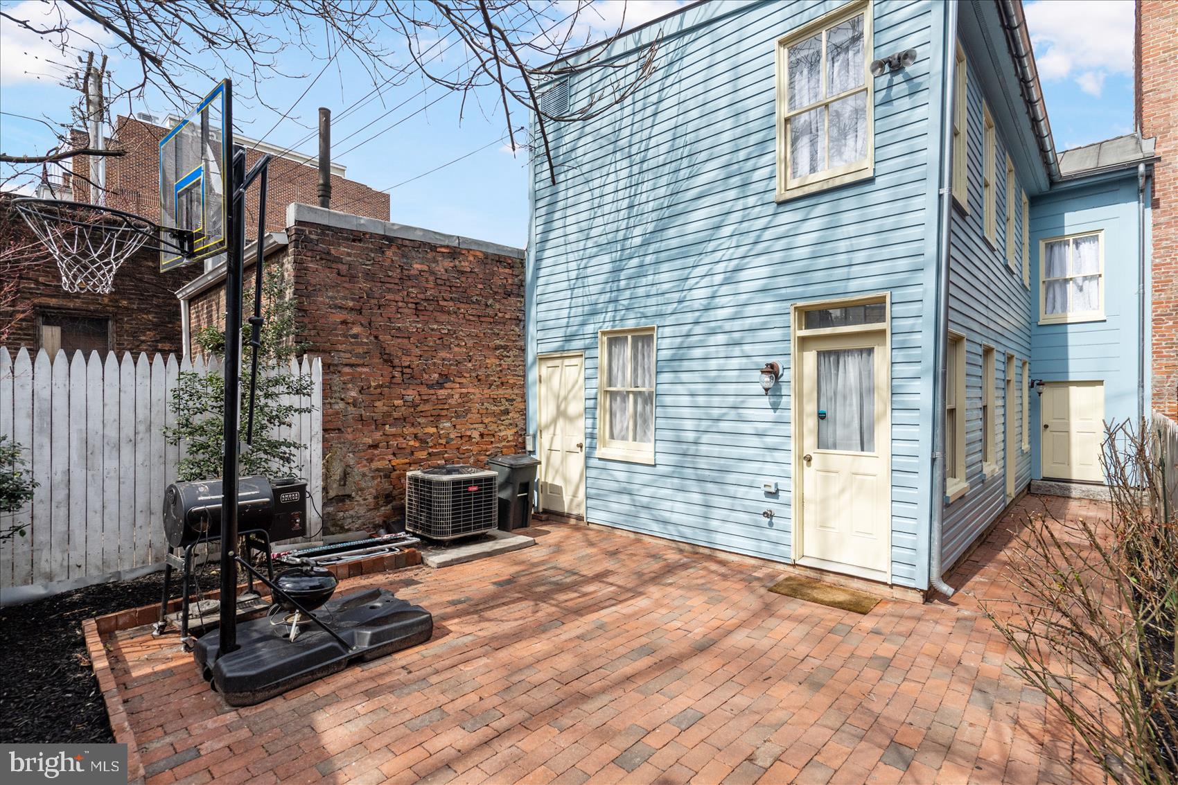 FELLS POINT HISTORIC DISTRICT - Residential