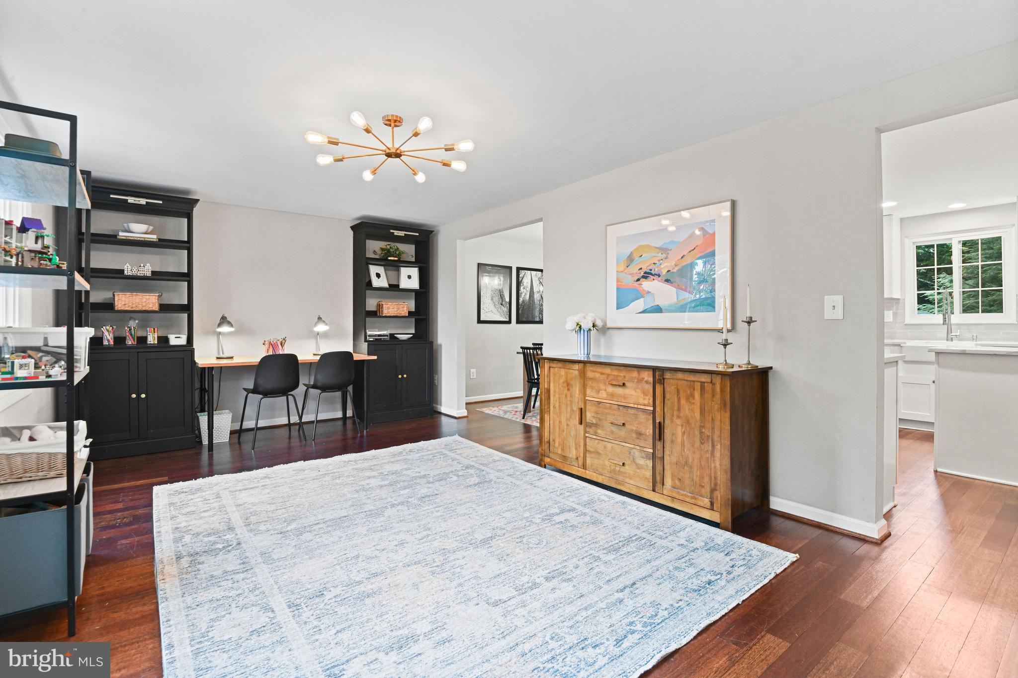 LEXINGTON ESTATES - Residential