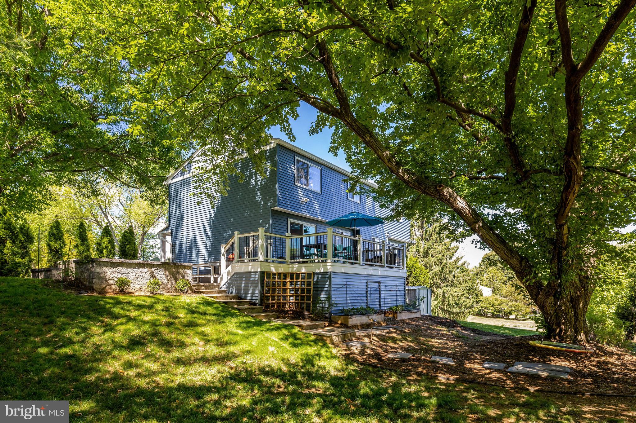 LEXINGTON ESTATES - Residential