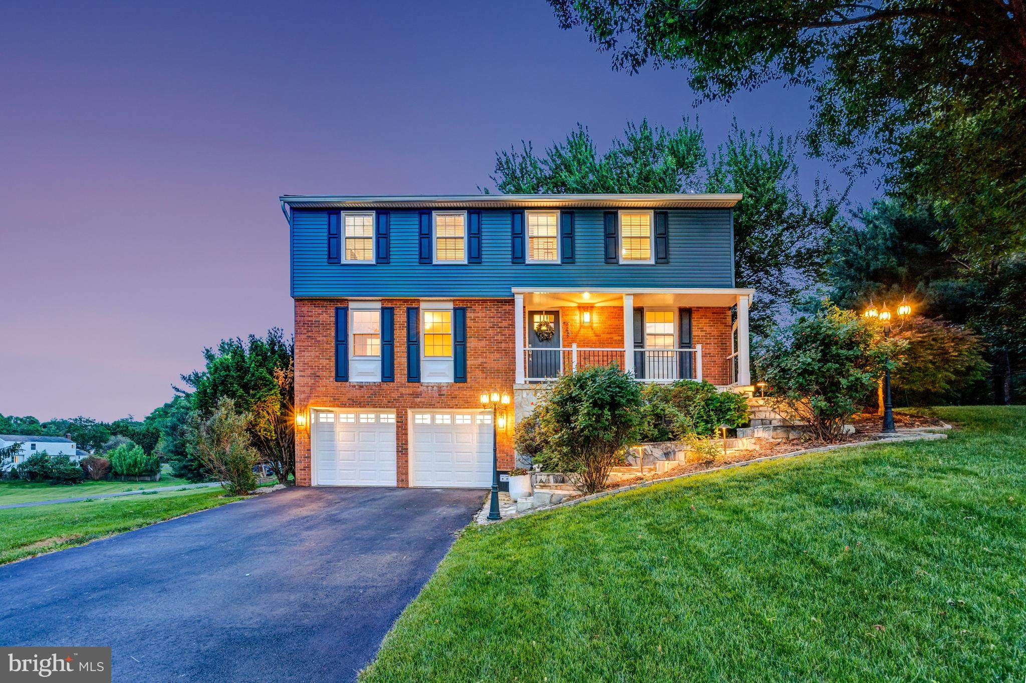 LEXINGTON ESTATES - Residential