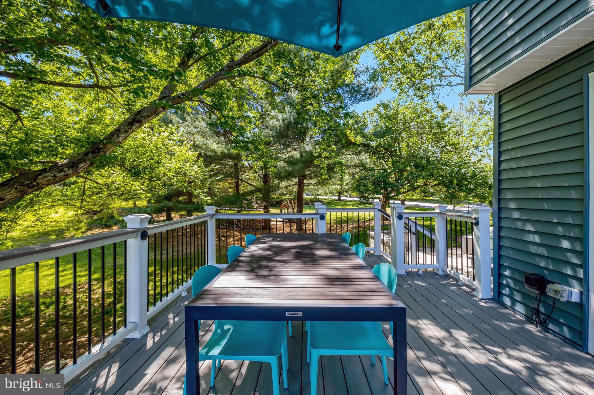 LEXINGTON ESTATES - Residential