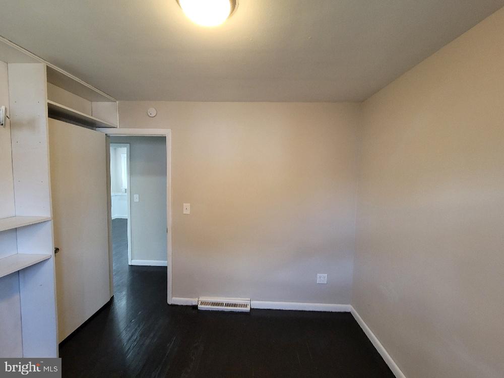 TAMMANY MANOR - Residential