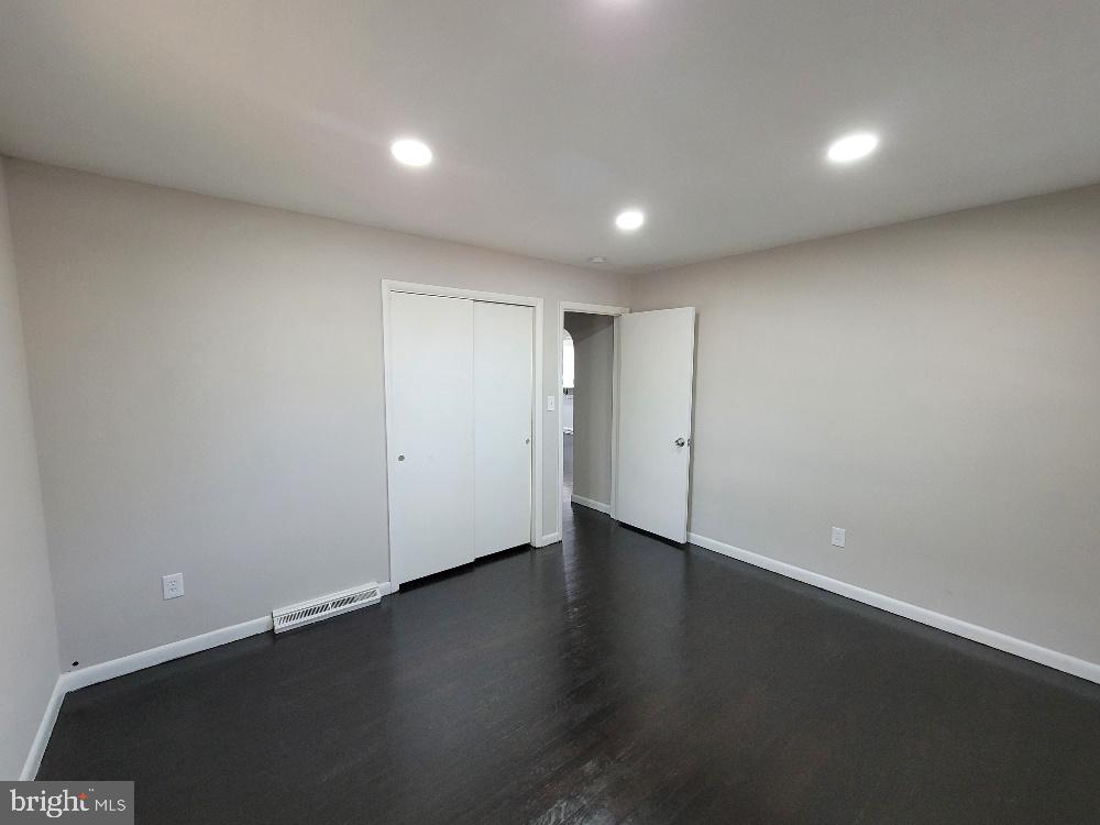 TAMMANY MANOR - Residential