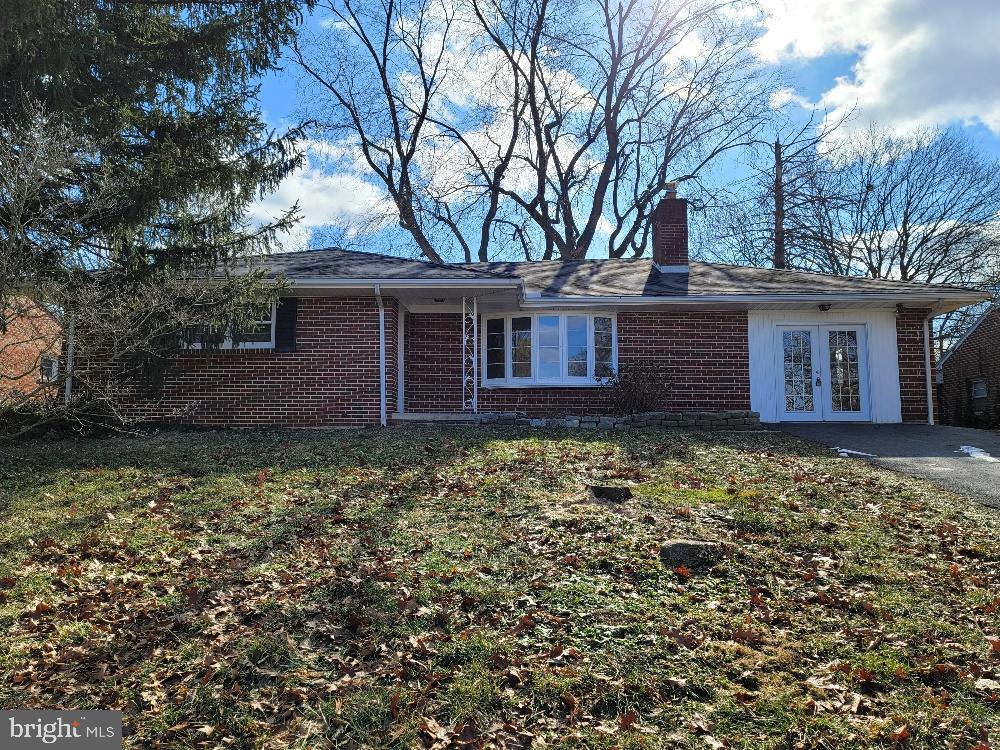 TAMMANY MANOR - Residential