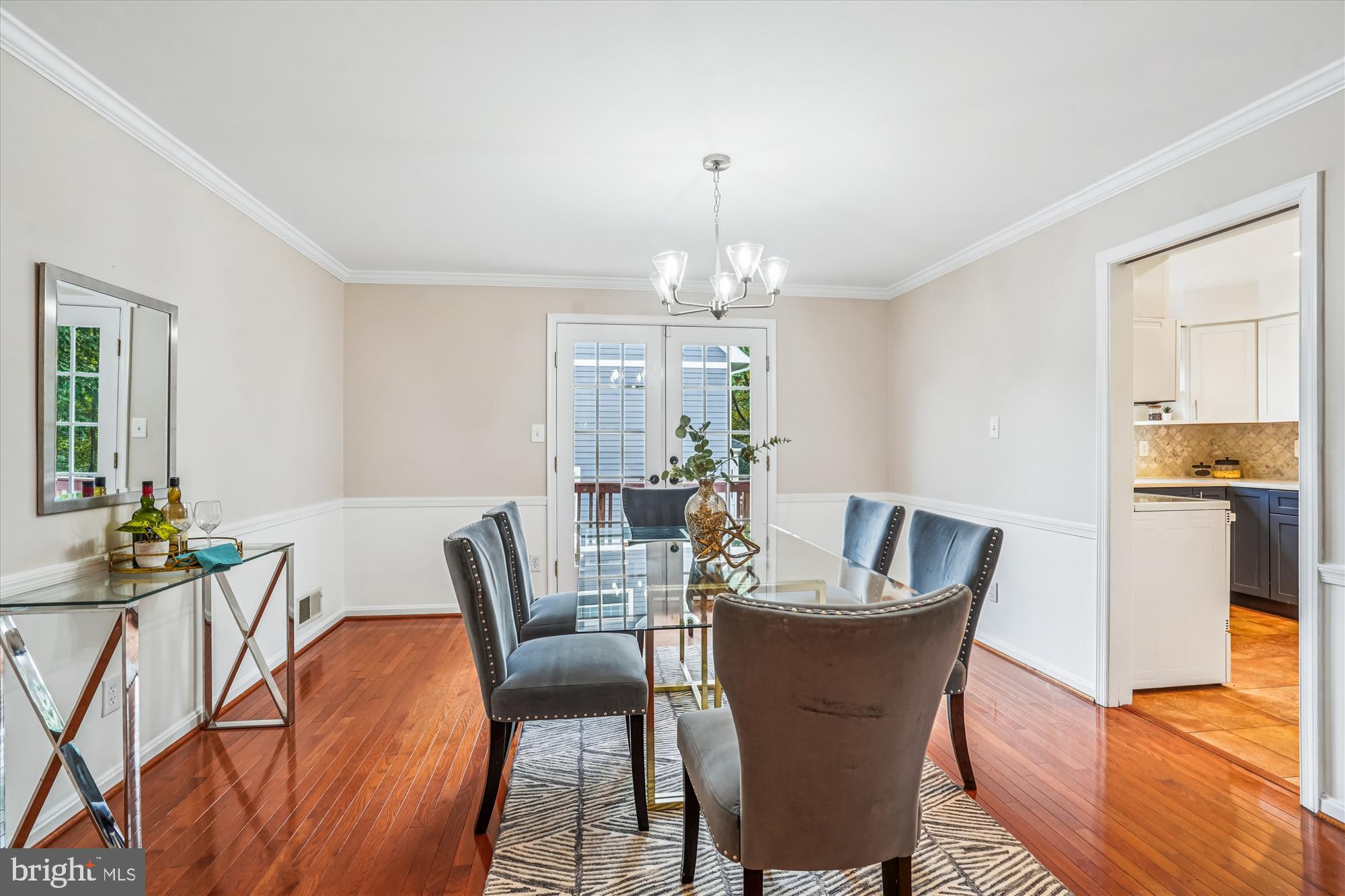 NORTH BARCROFT - Residential