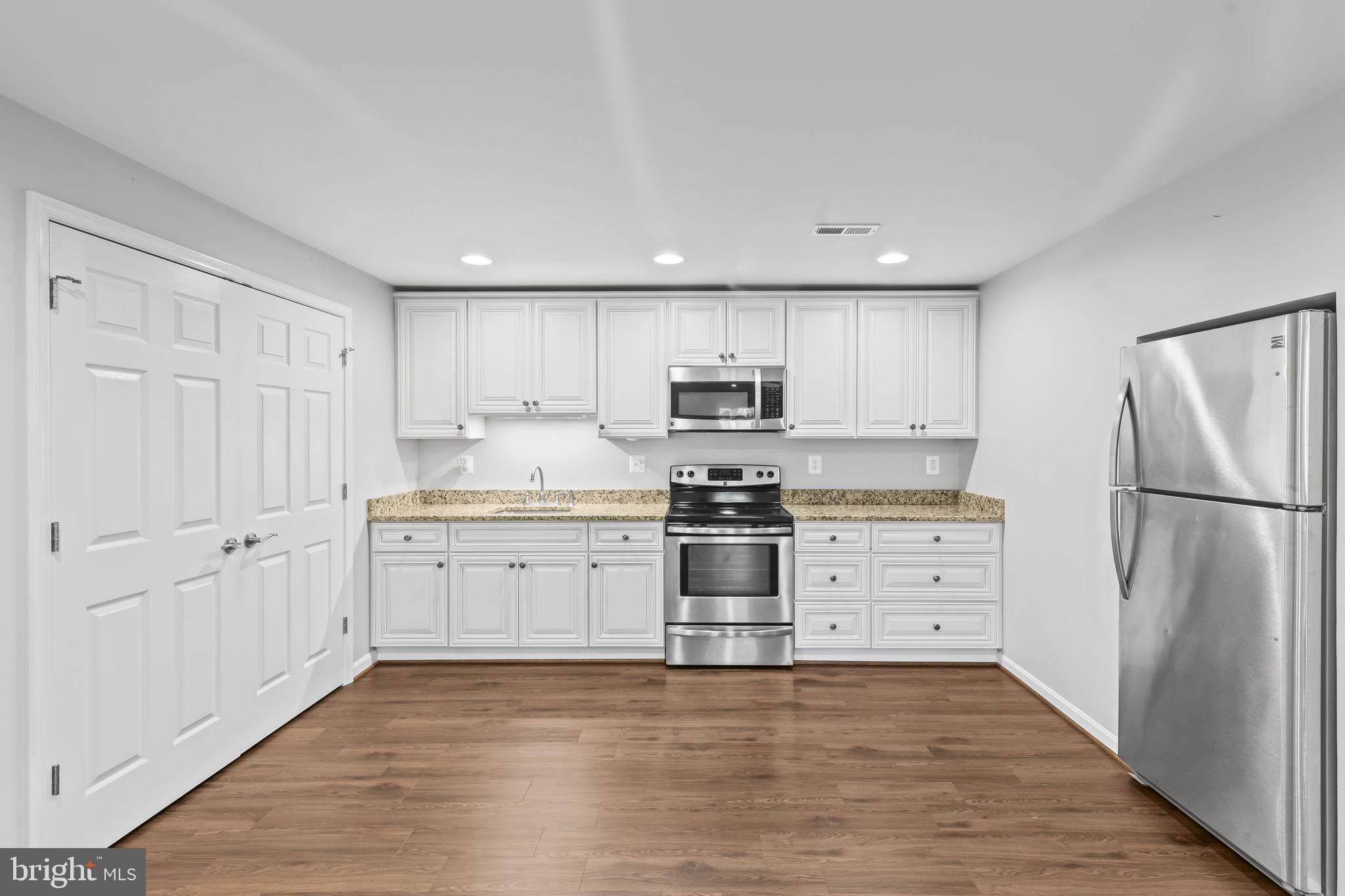 FOX FIELD - Residential