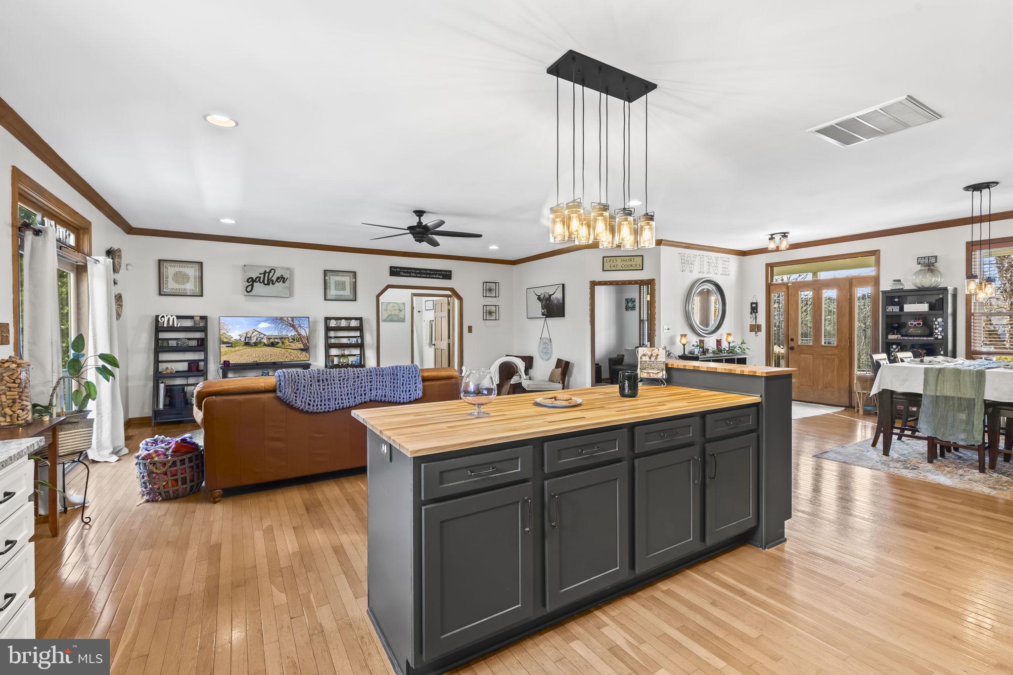 FOX FIELD - Residential