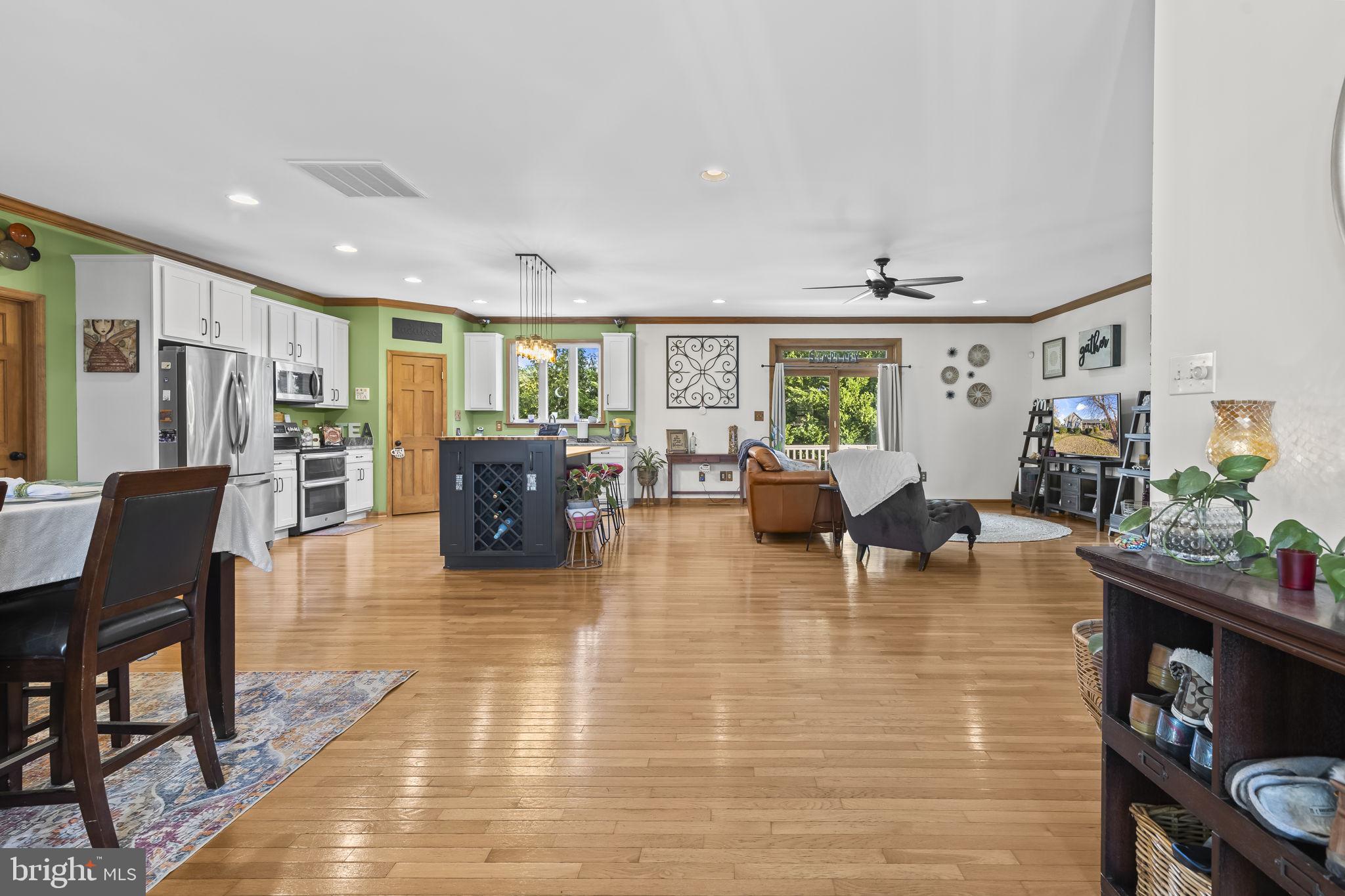 FOX FIELD - Residential