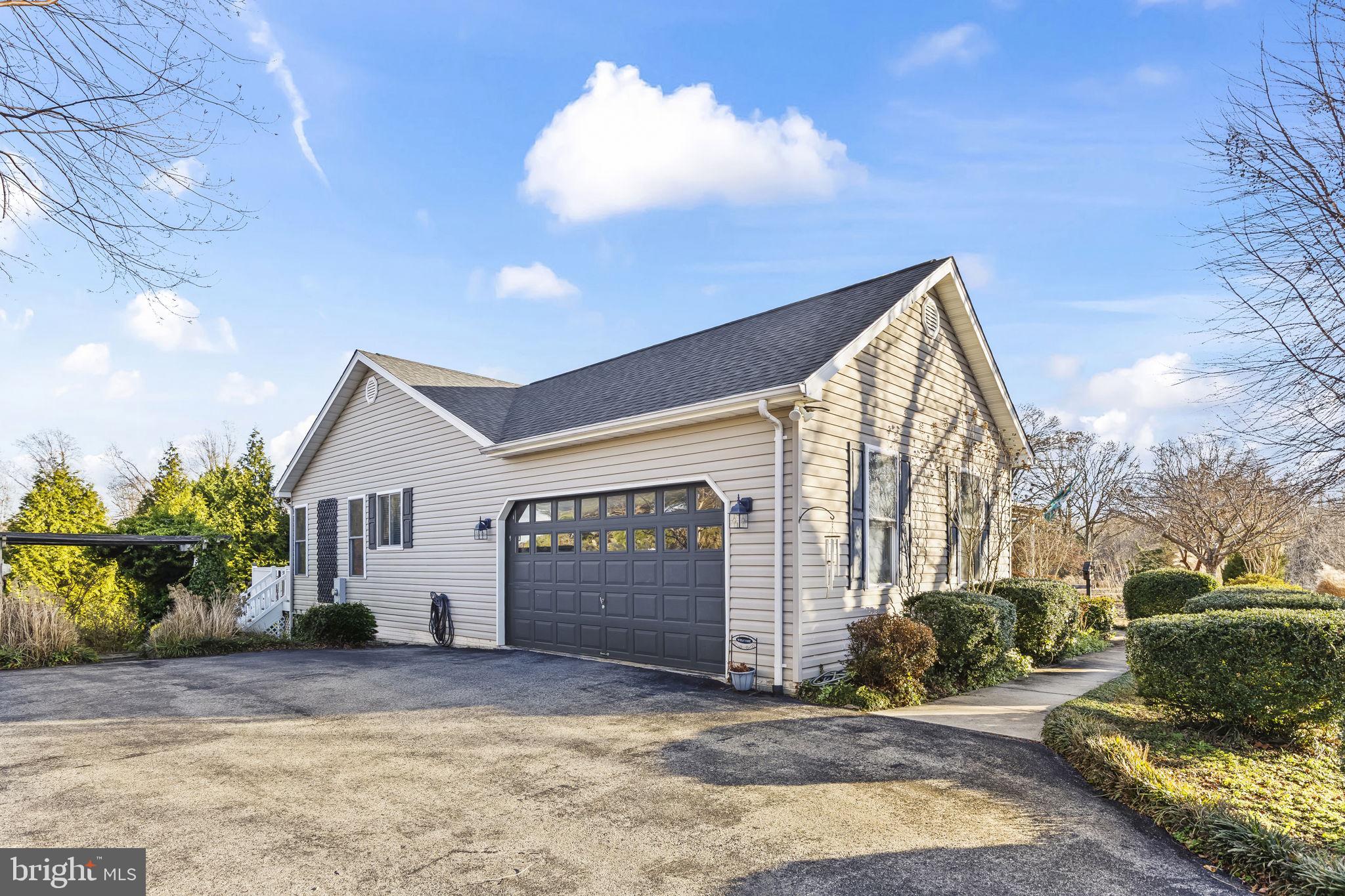 FOX FIELD - Residential