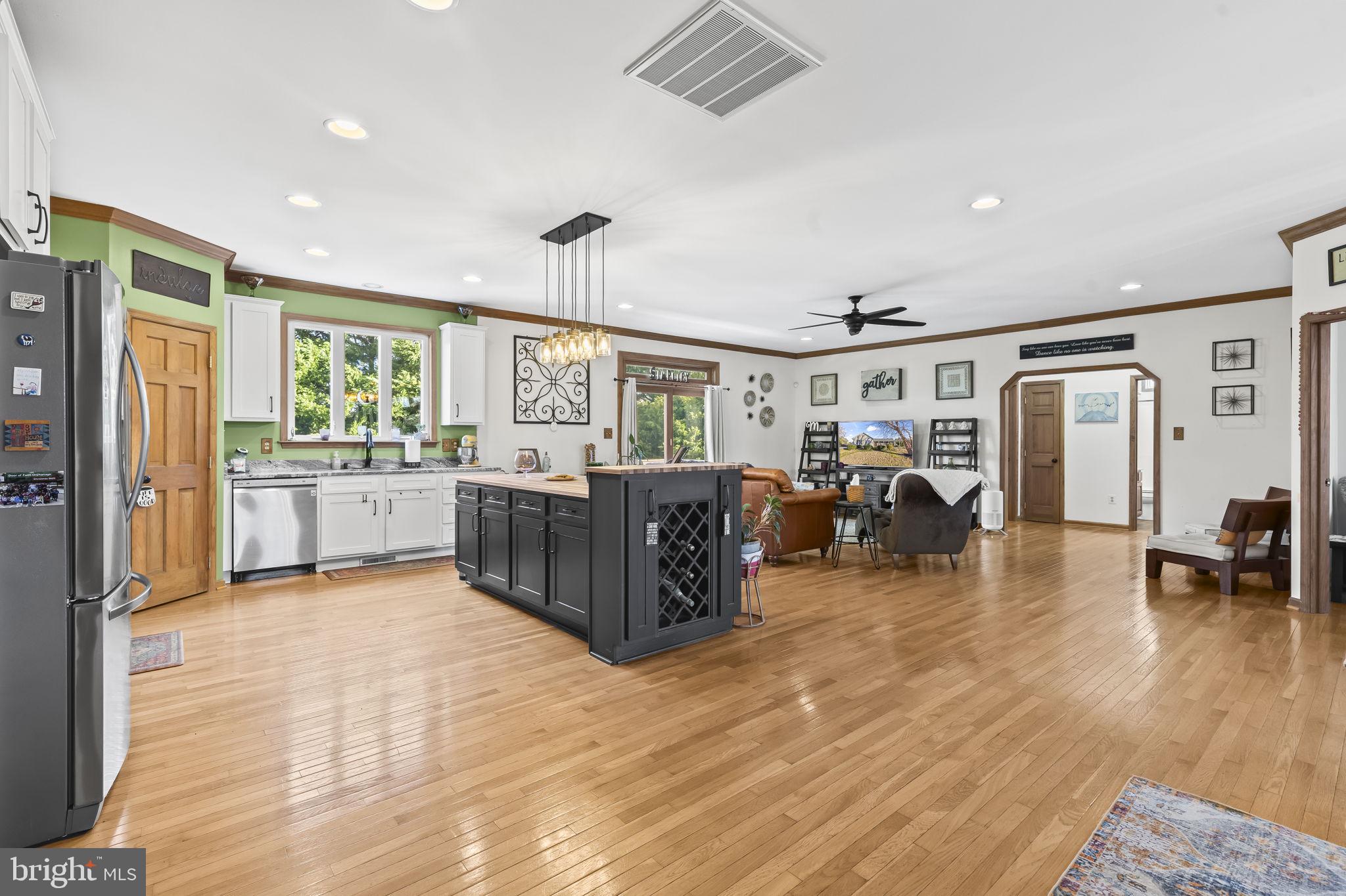 FOX FIELD - Residential