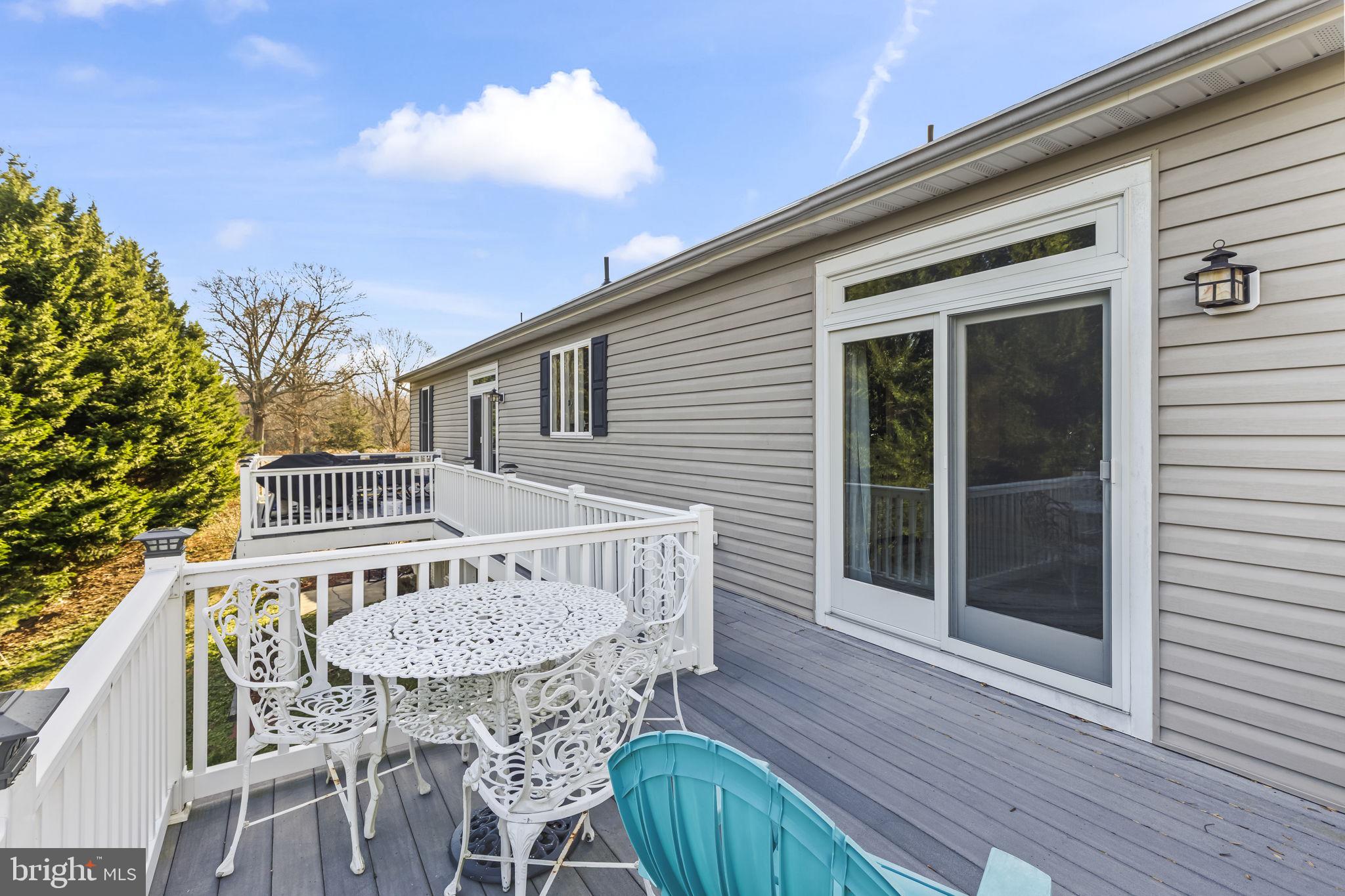 FOX FIELD - Residential